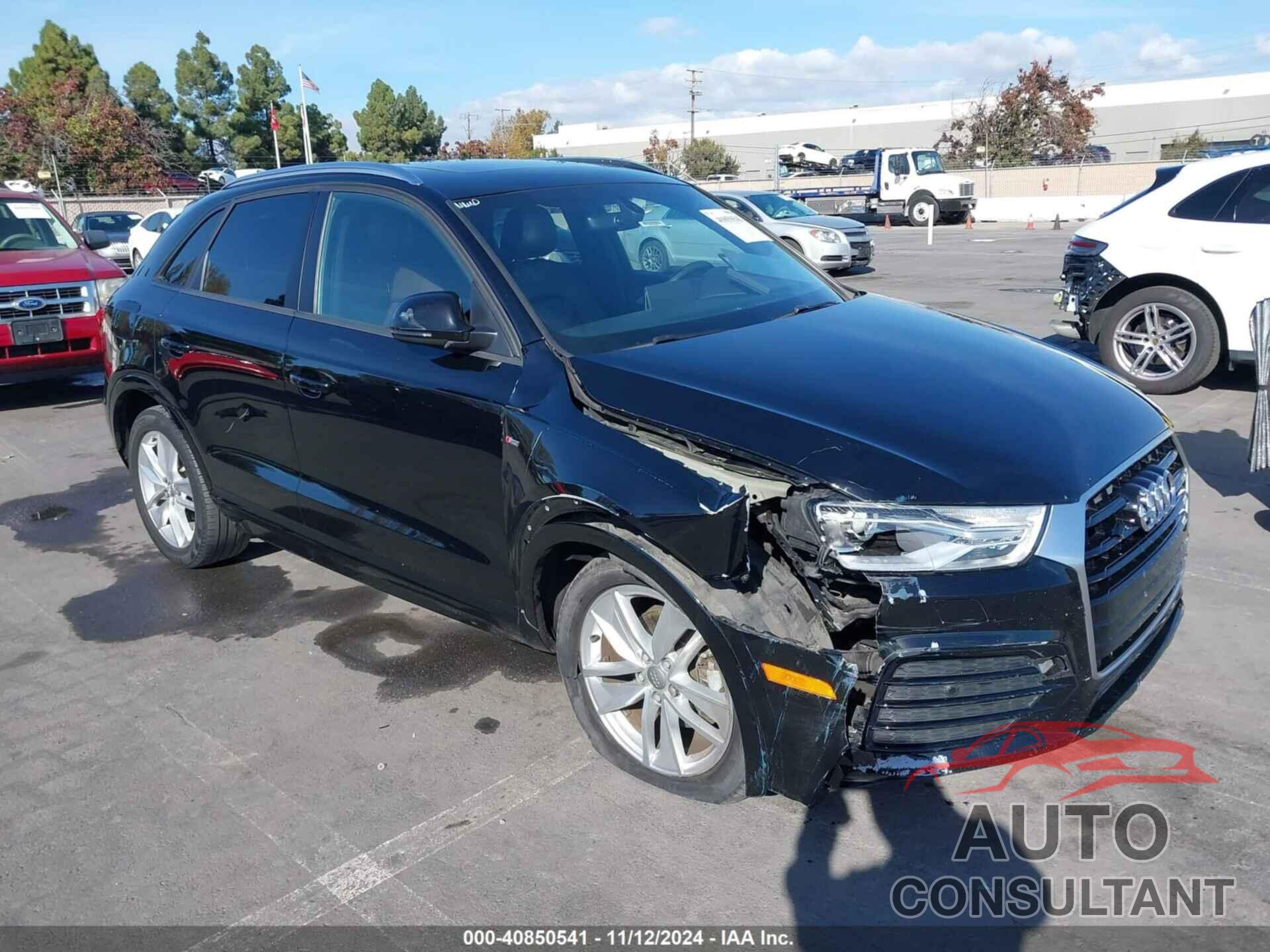 AUDI Q3 2018 - WA1BCCFS6JR018083