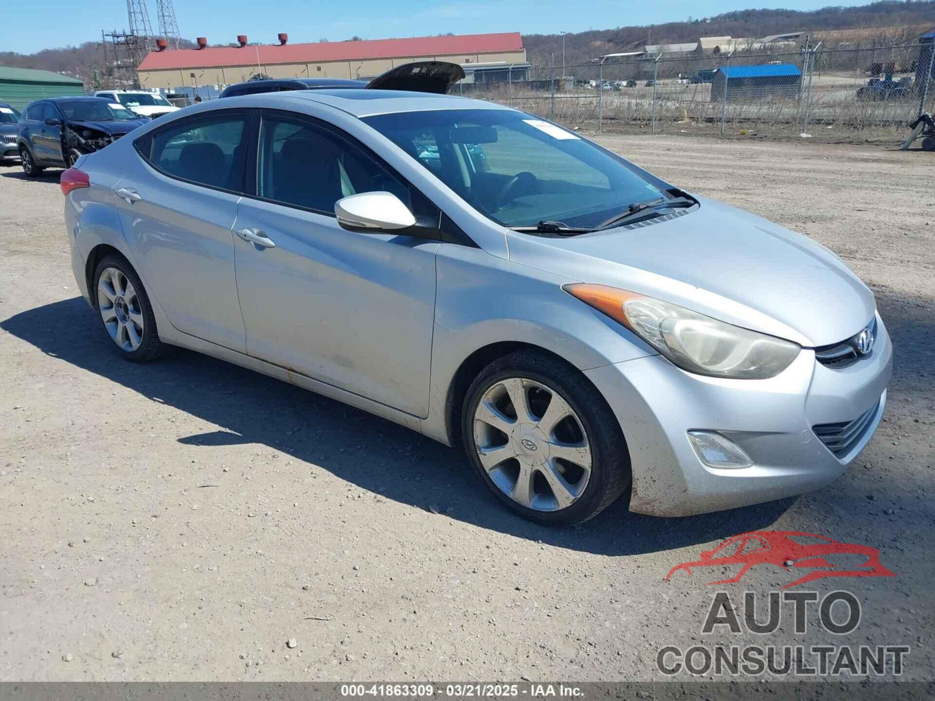 HYUNDAI ELANTRA 2012 - KMHDH4AE8CU228882