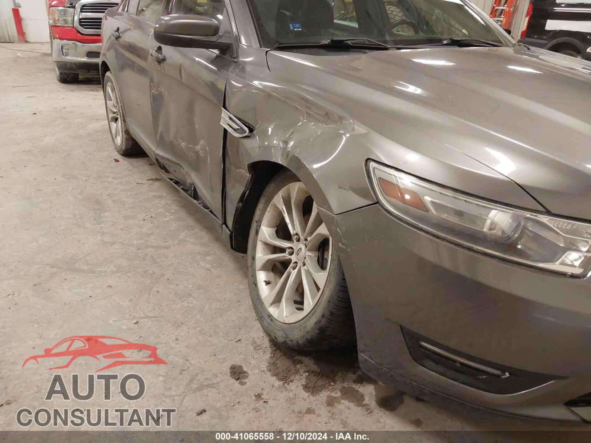 FORD TAURUS 2013 - 1FAHP2E83DG227727