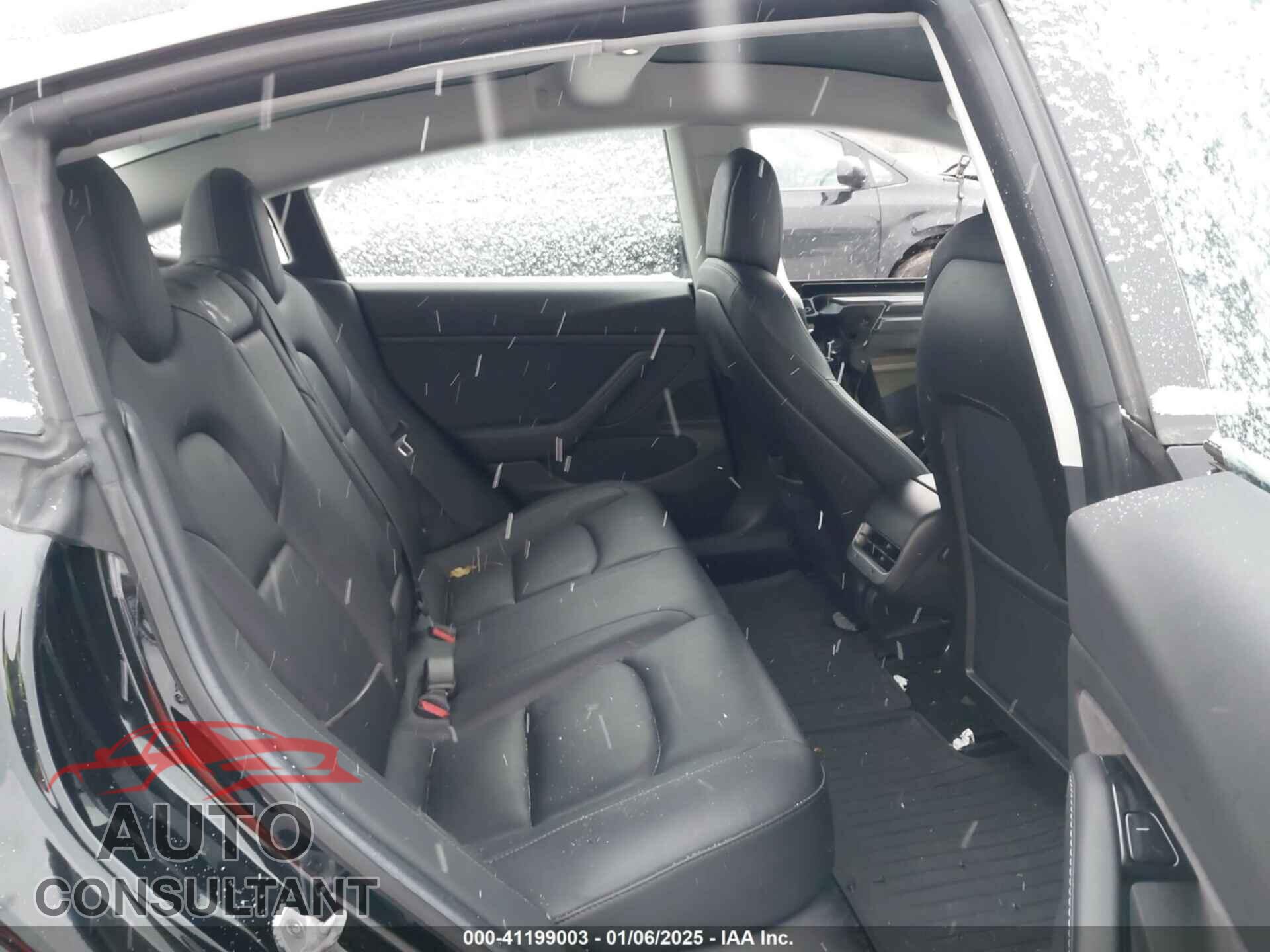 TESLA MODEL 3 2018 - 5YJ3E1EA0JF123449