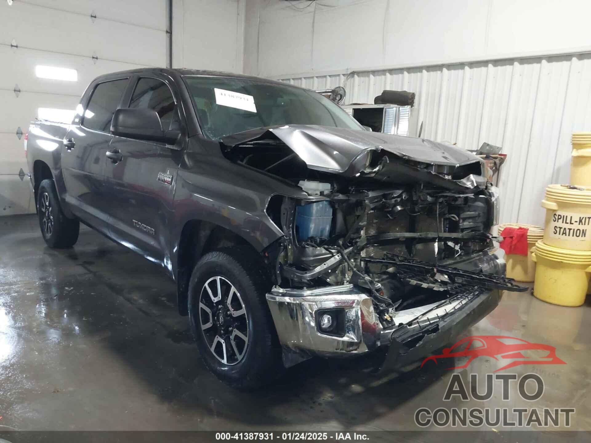 TOYOTA TUNDRA 2020 - 5TFDY5F16LX941357