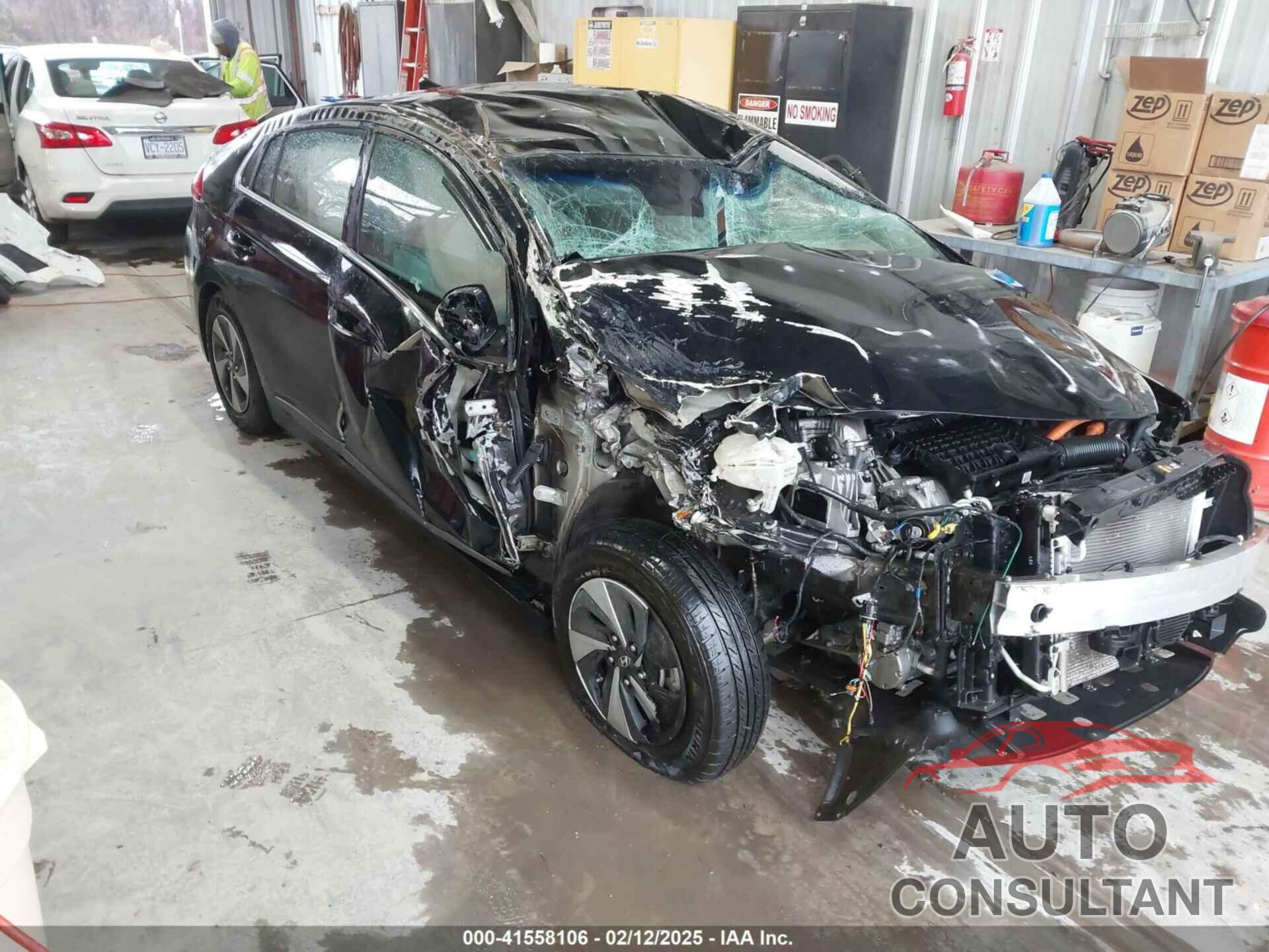 HYUNDAI IONIQ HYBRID 2017 - KMHC75LC6HU019776