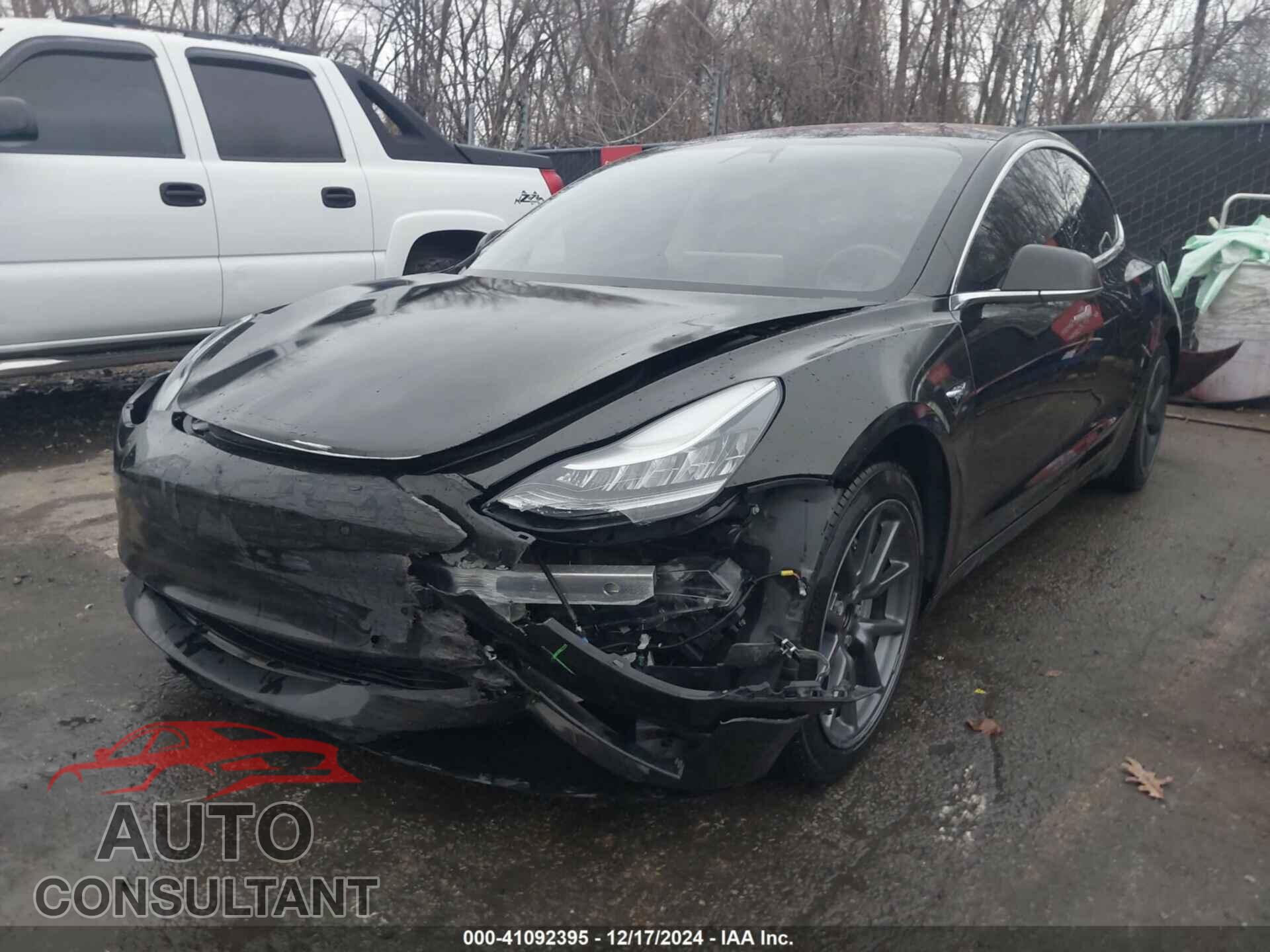 TESLA MODEL 3 2018 - 5YJ3E1EBXJF127906