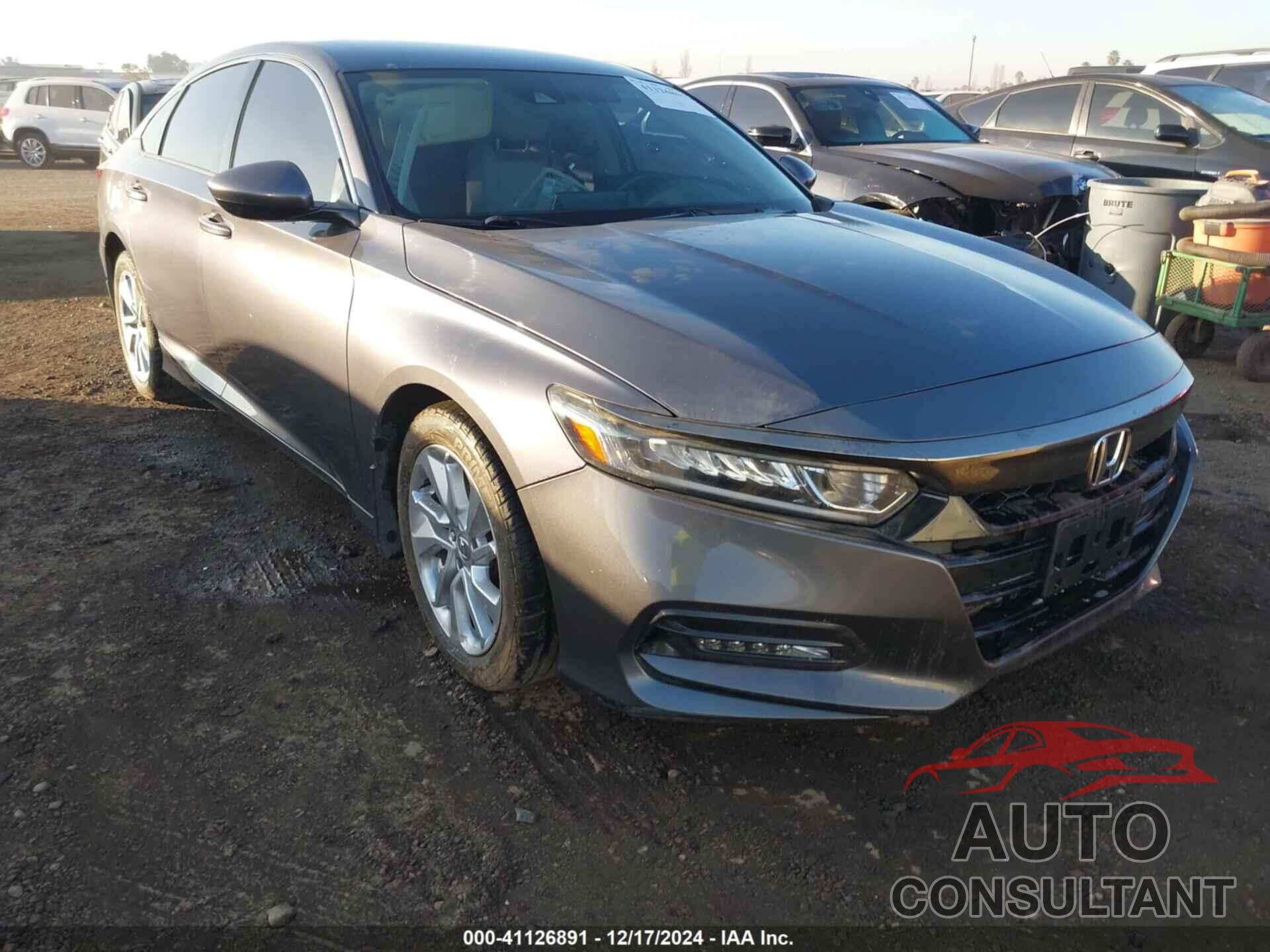 HONDA ACCORD 2018 - 1HGCV1F33JA247709