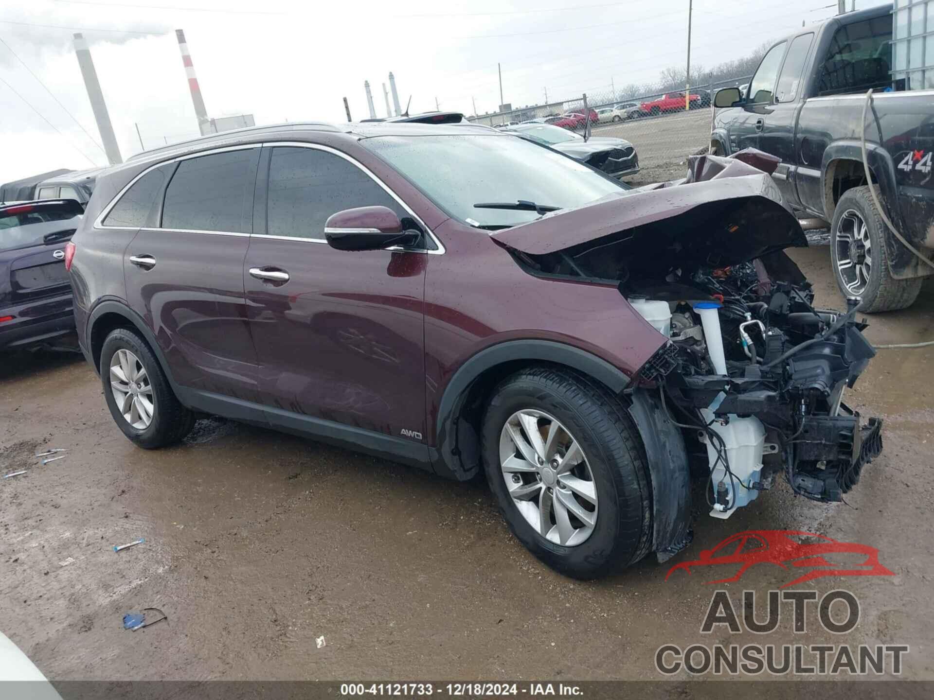 KIA SORENTO 2018 - 5XYPGDA30JG406401