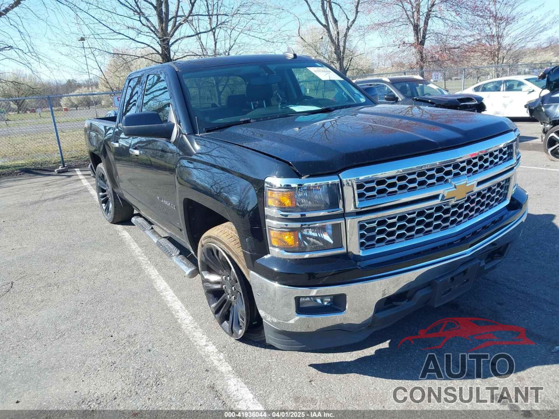CHEVROLET SILVERADO 1500 2015 - 1GCVKREC5FZ236235