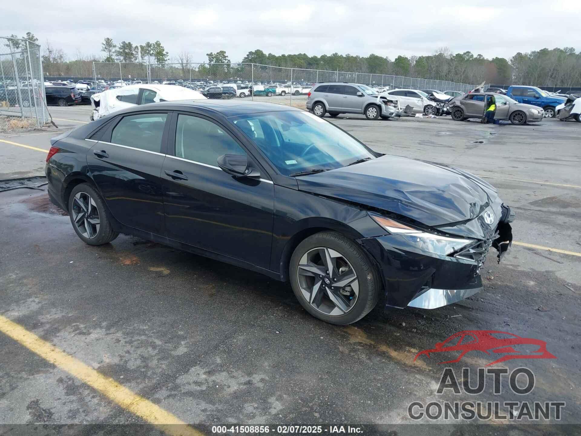 HYUNDAI ELANTRA 2023 - KMHLP4AG2PU606555
