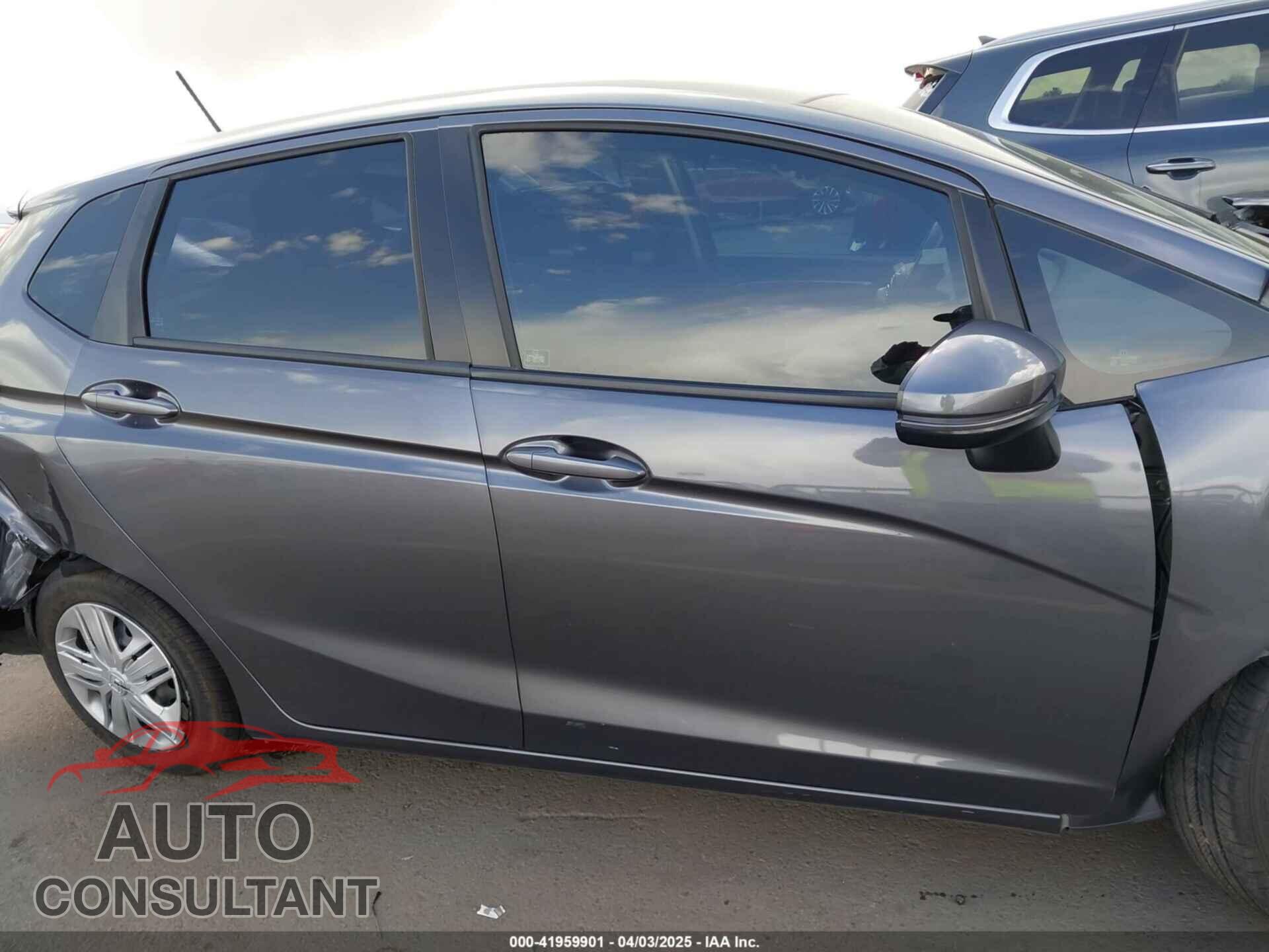 HONDA FIT 2020 - 3HGGK5H41LM708564