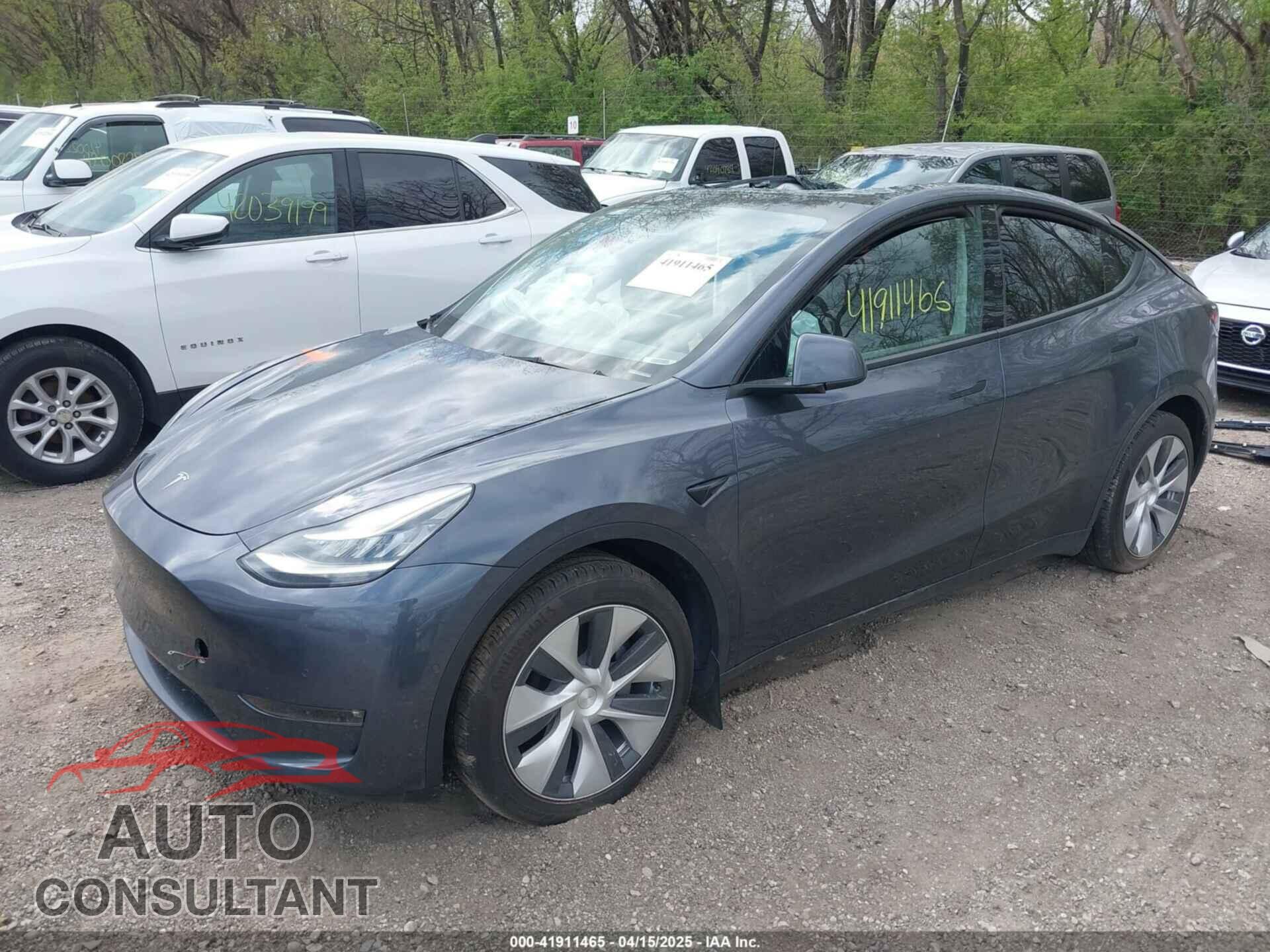 TESLA MODEL Y 2022 - 7SAYGAEE9NF428833