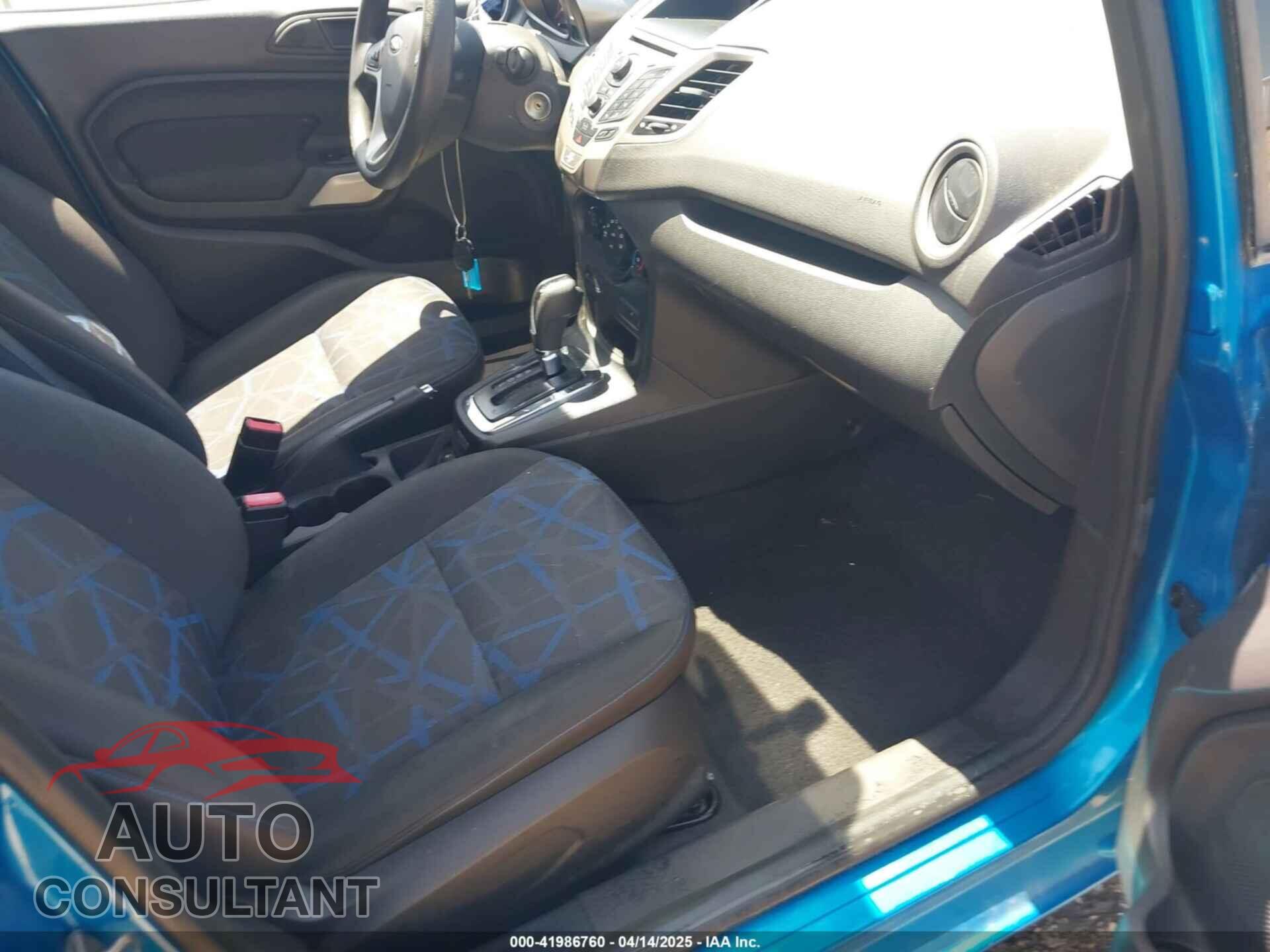 FORD FIESTA 2012 - 3FADP4EJ5CM138047