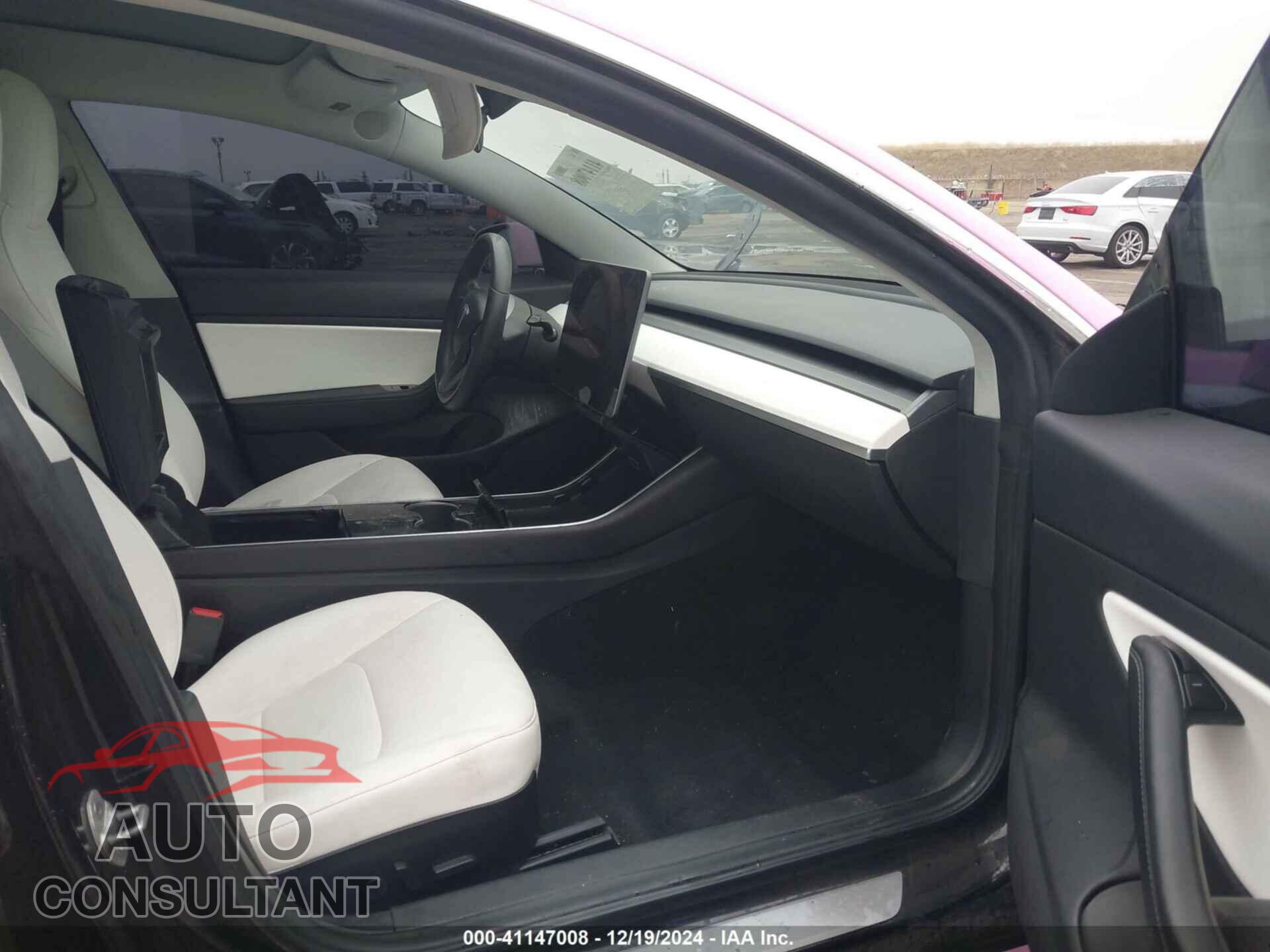 TESLA MODEL 3 2019 - 5YJ3E1EA7KF301729