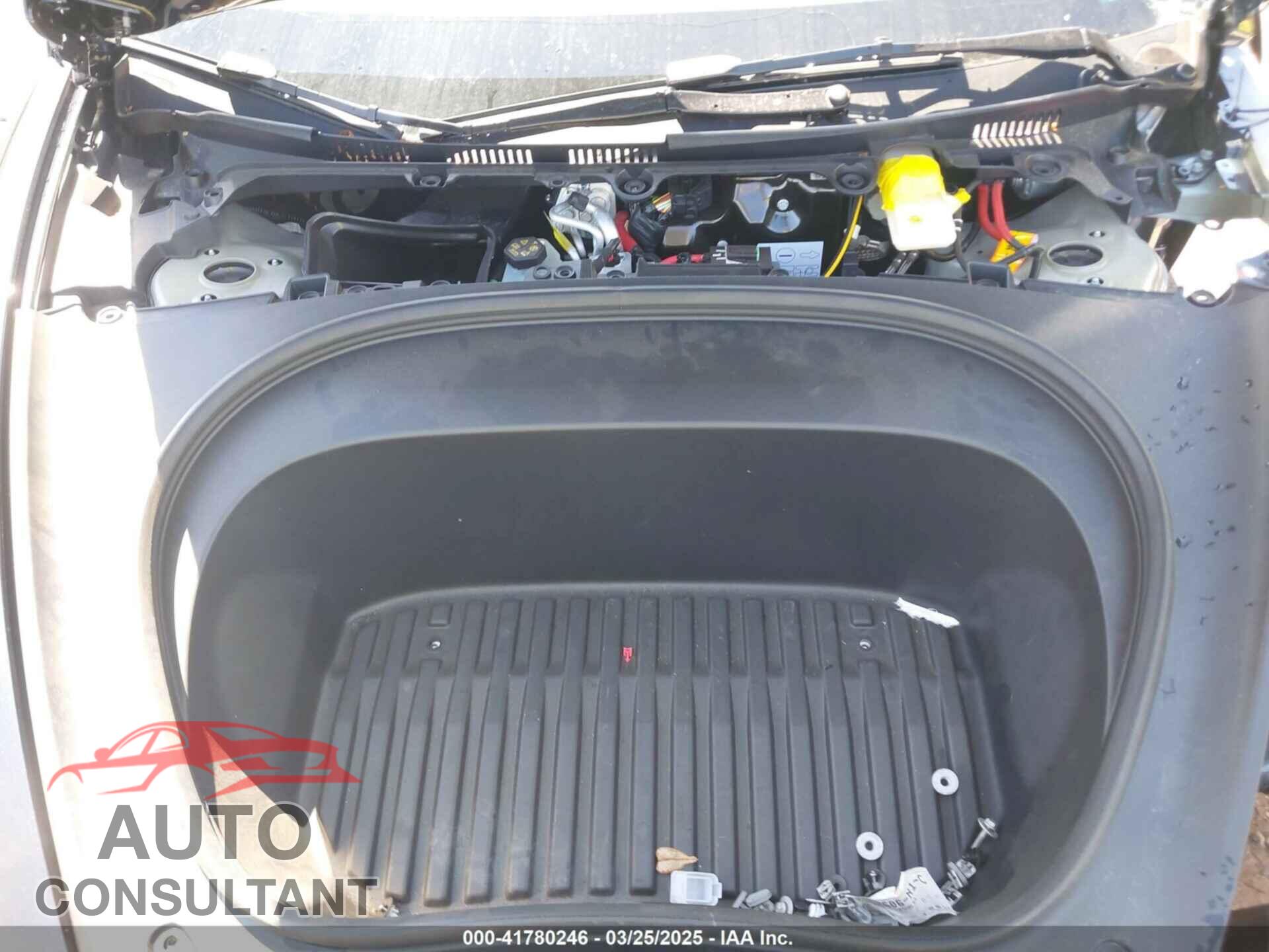 TESLA MODEL 3 2024 - 5YJ3E1EA7RF863382