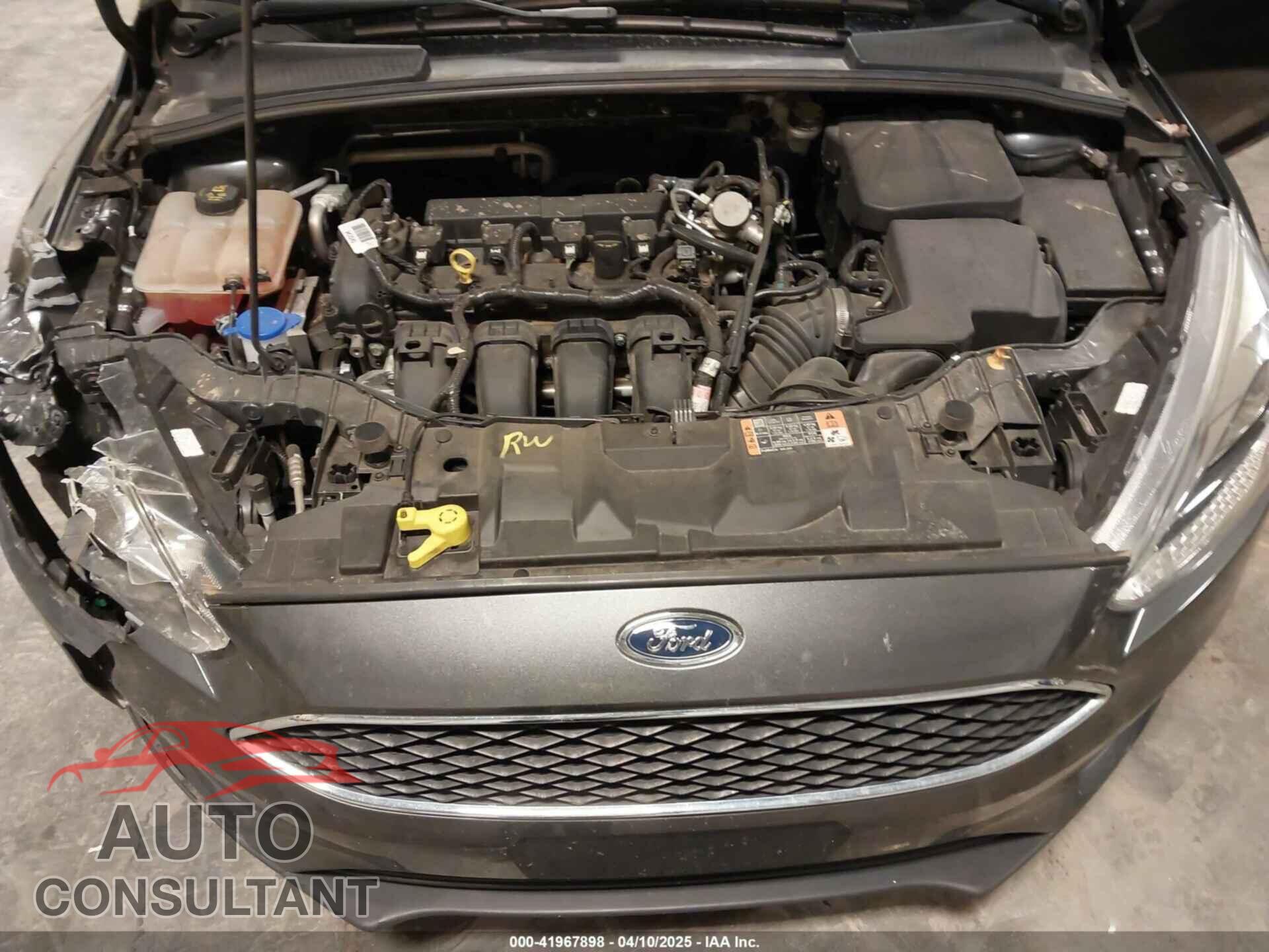FORD FOCUS 2016 - 1FADP3F2XGL335580