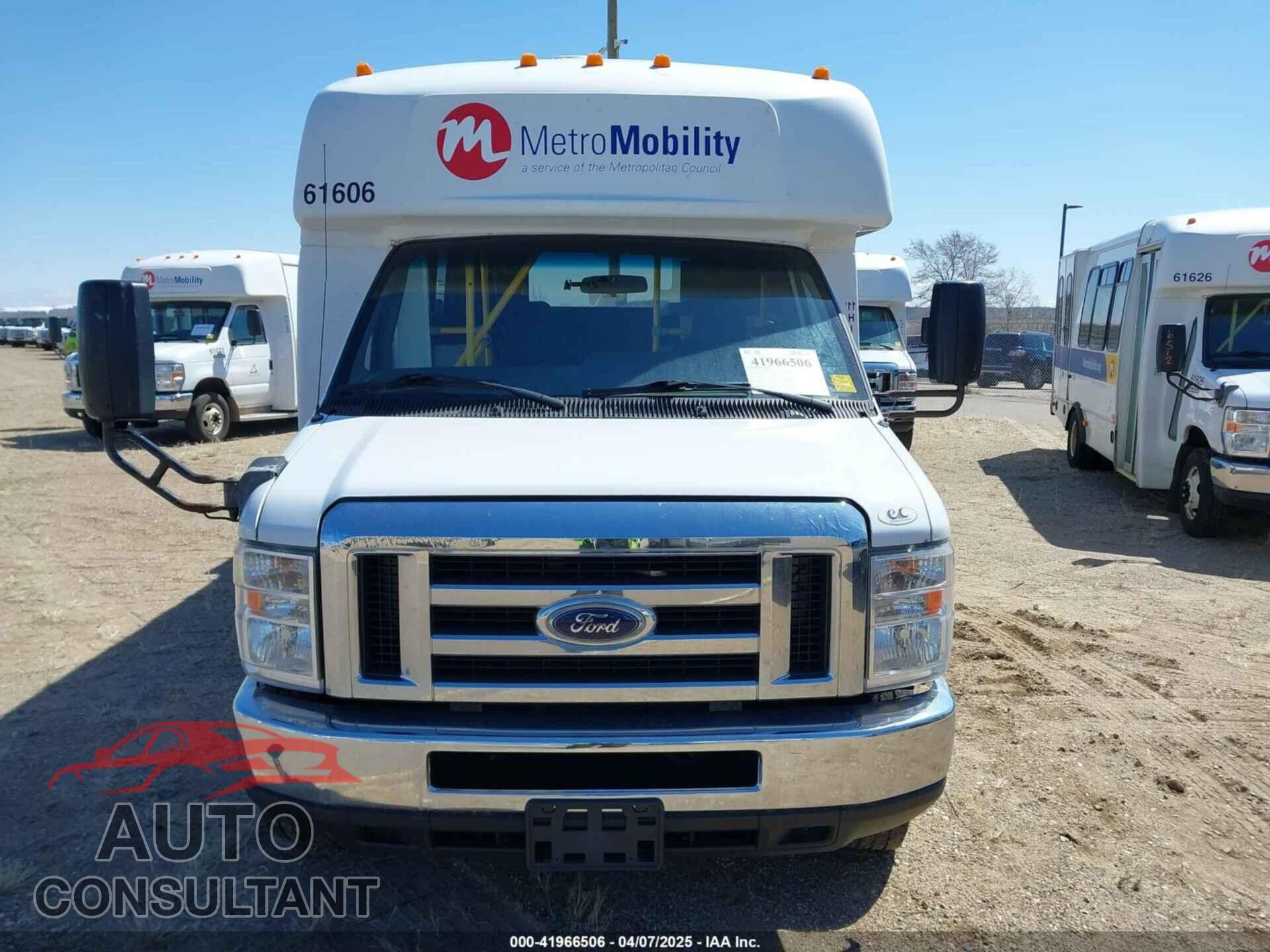 FORD E-450 CUTAWAY 2017 - 1FDFE4FS6HDC35353