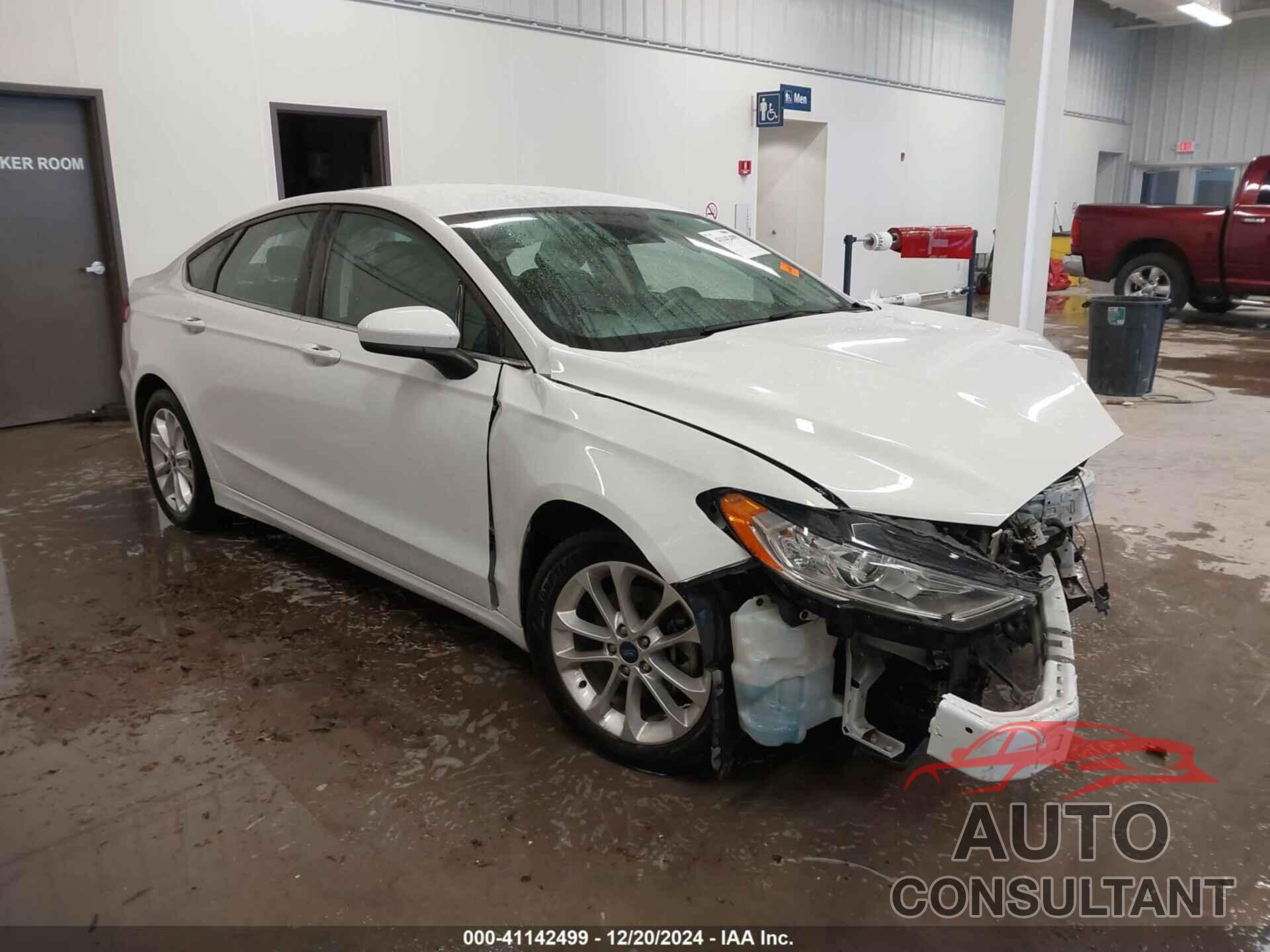 FORD FUSION 2019 - 3FA6P0HDXKR214192