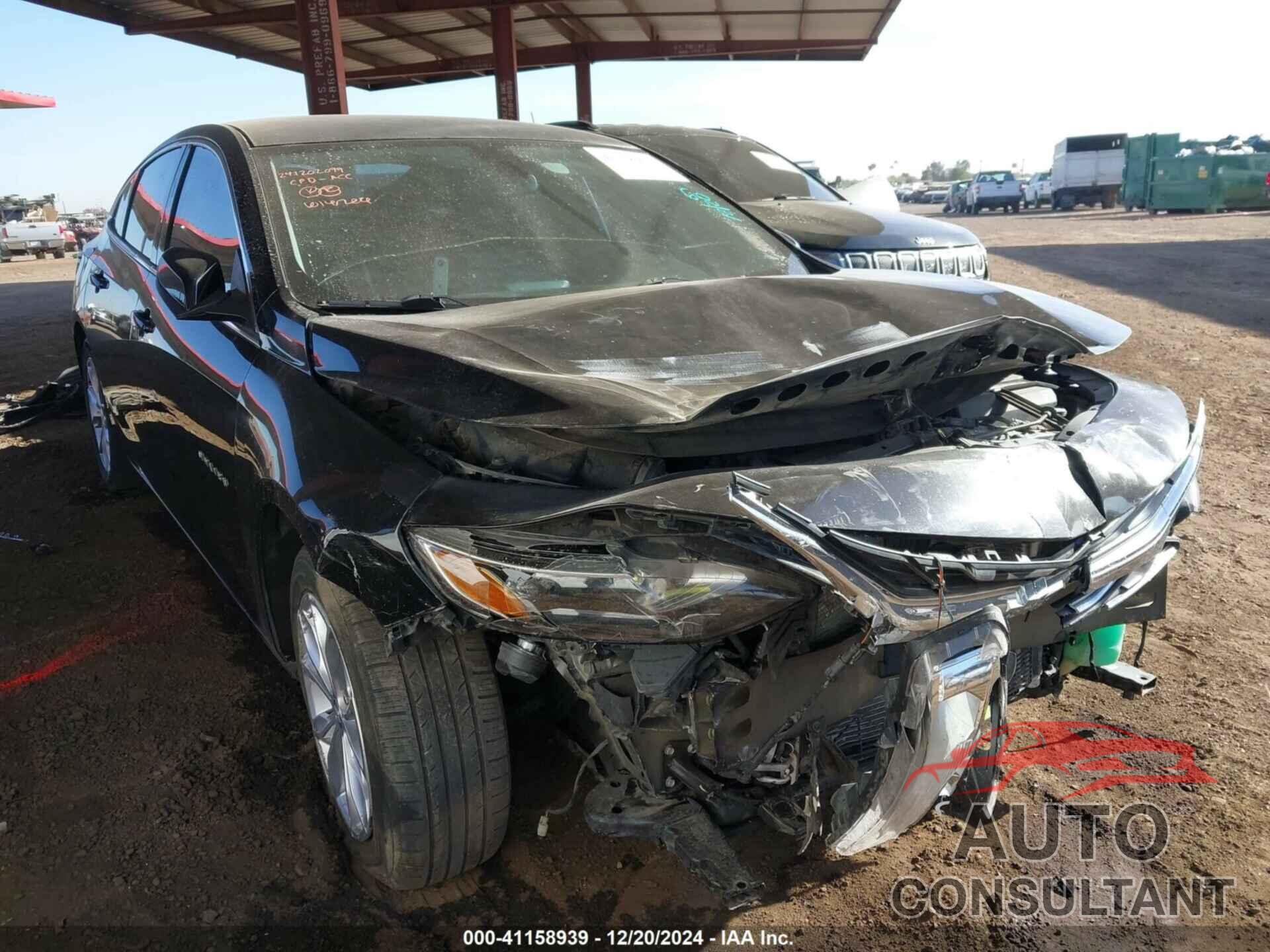 CHEVROLET MALIBU 2019 - 1G1ZD5ST1KF121094