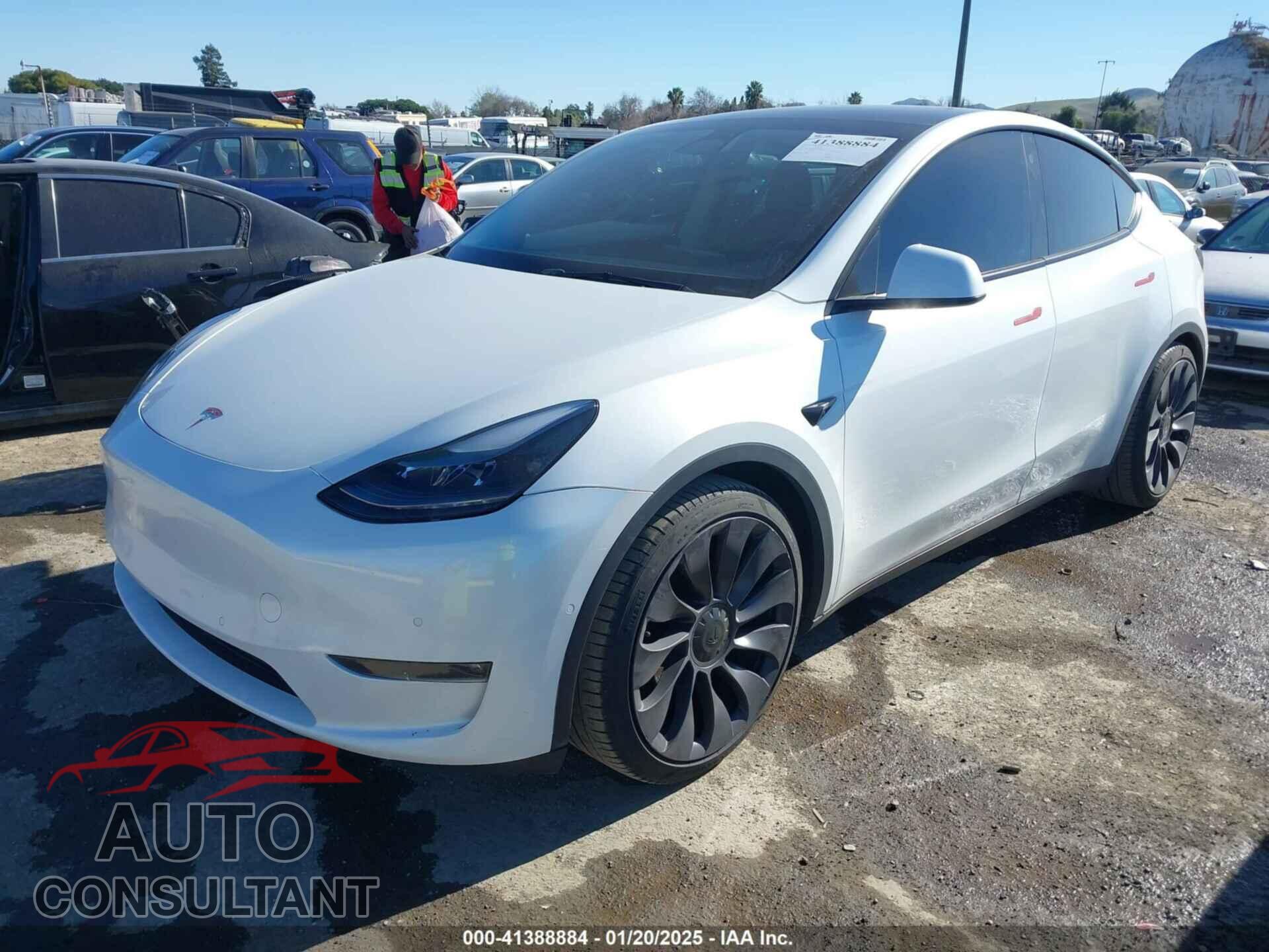 TESLA MODEL Y 2022 - 7SAYGDEF9NF358308