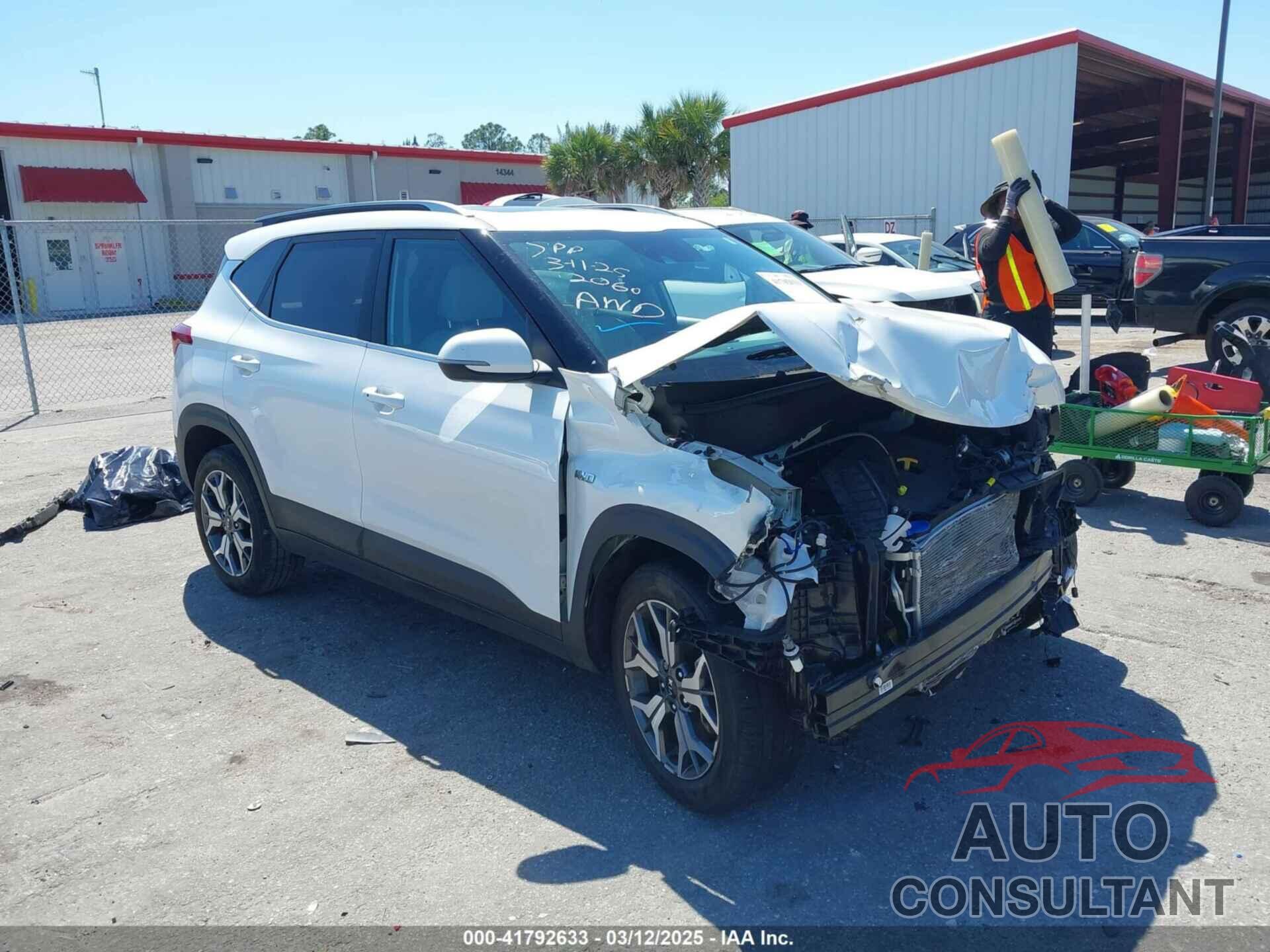 KIA SELTOS 2021 - KNDERCAA7M7220933