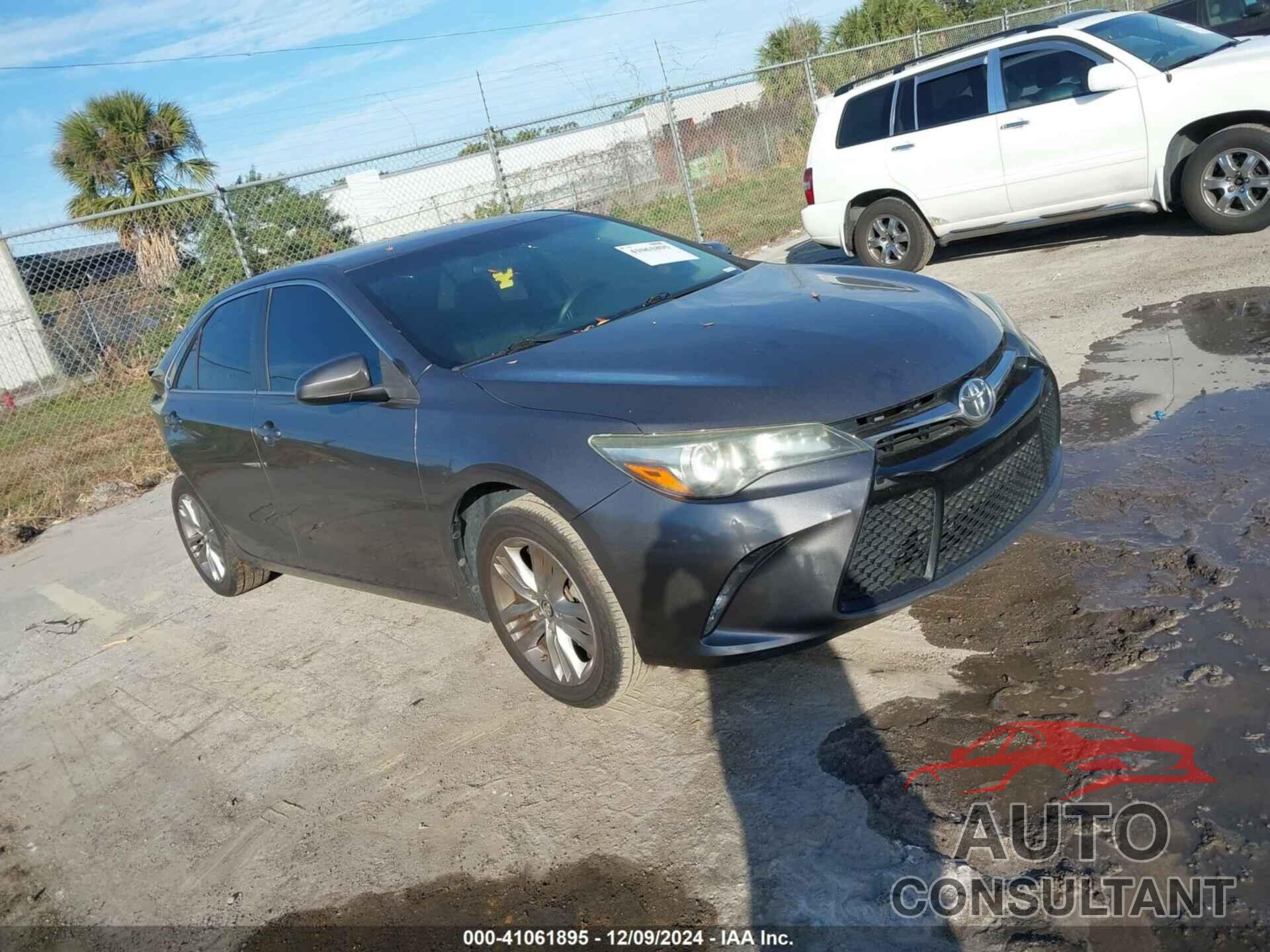 TOYOTA CAMRY 2017 - 4T1BF1FK2HU336013