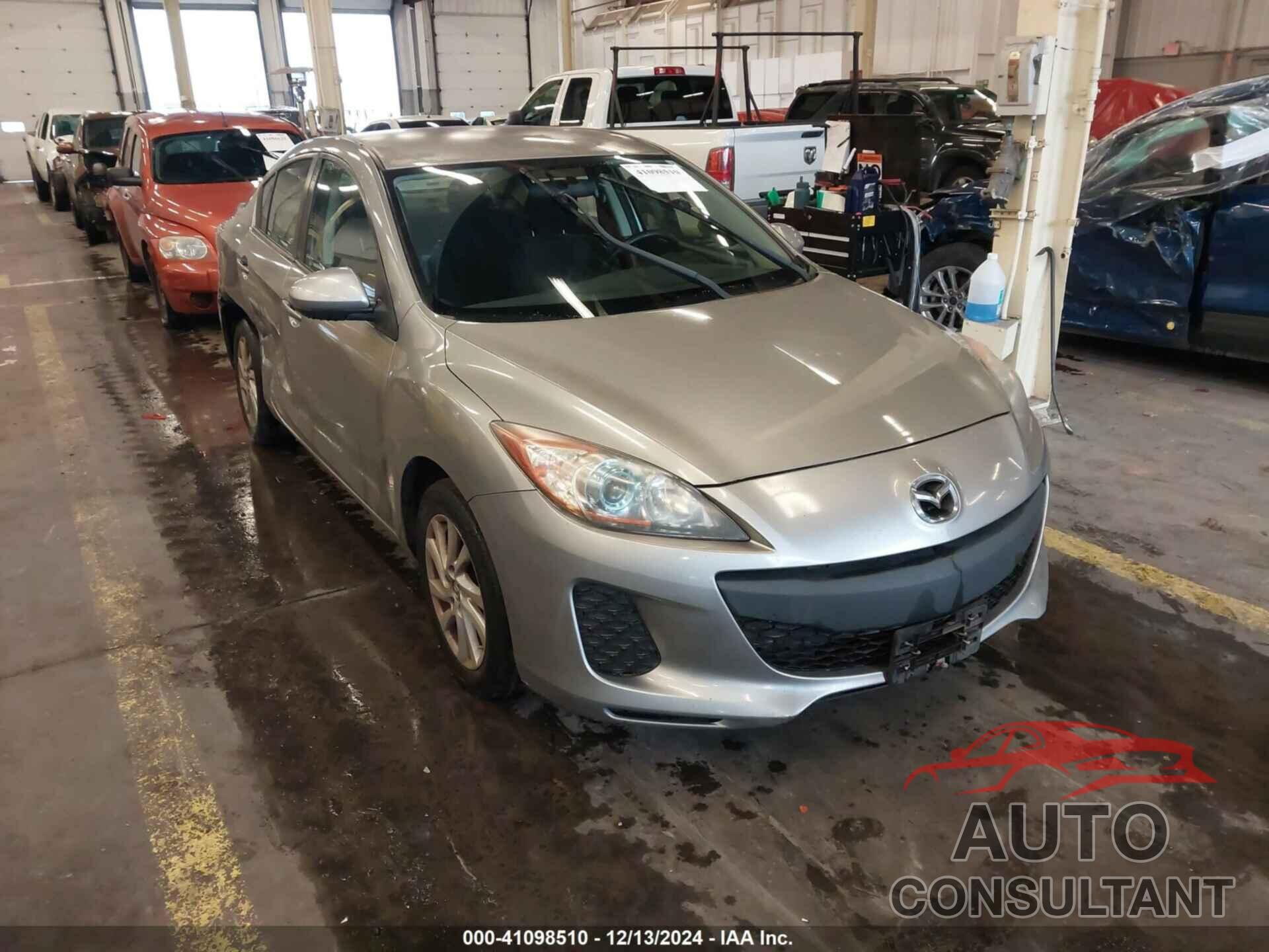 MAZDA MAZDA3 2012 - JM1BL1V75C1555178