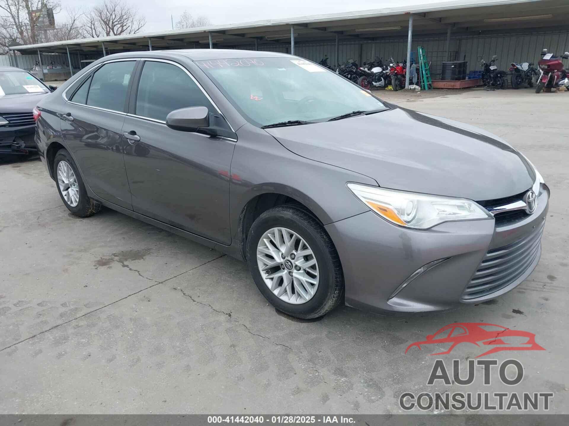 TOYOTA CAMRY 2017 - 4T1BF1FK3HU762048