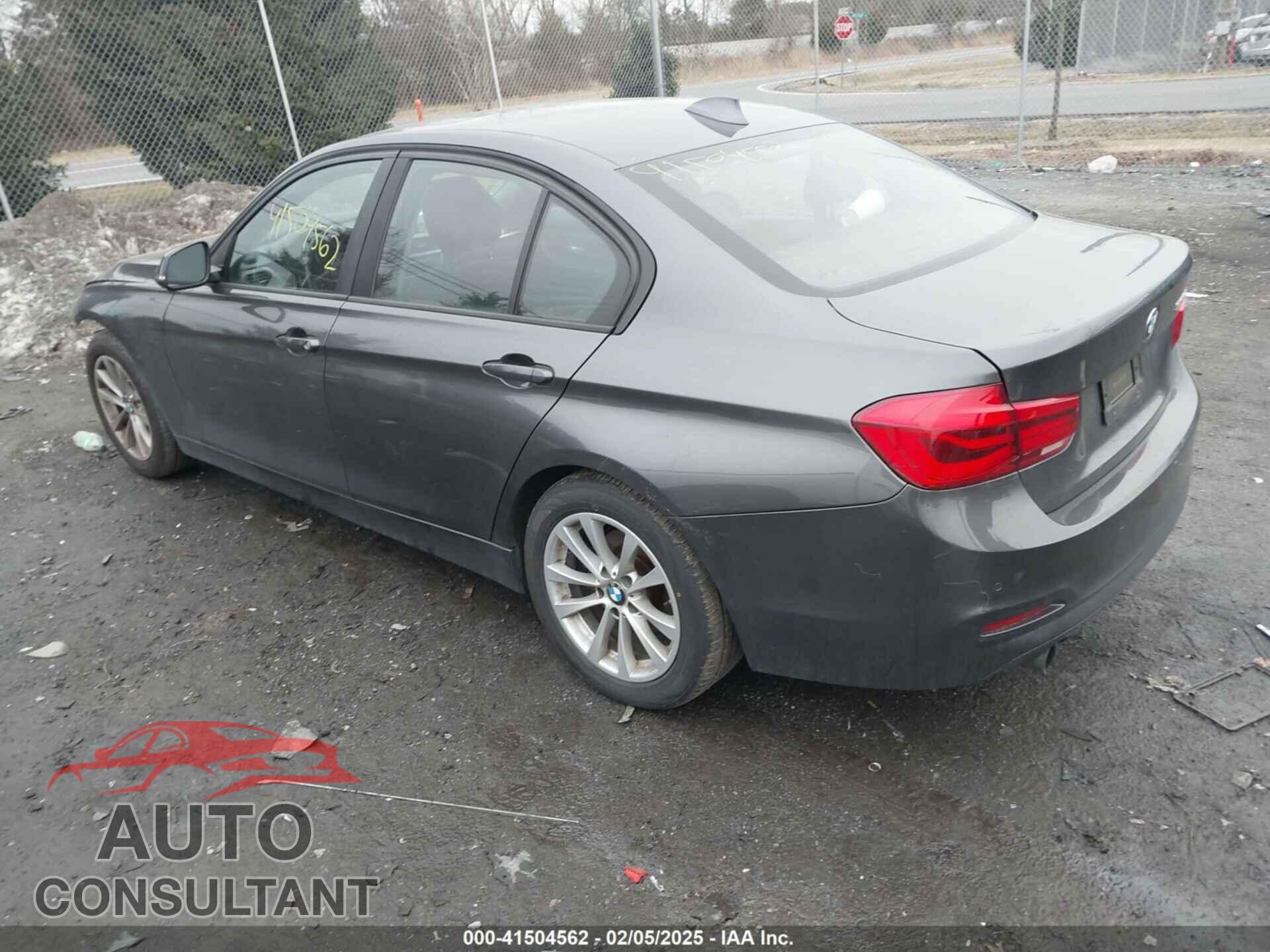 BMW 320I 2016 - WBA8E1G58GNU11779
