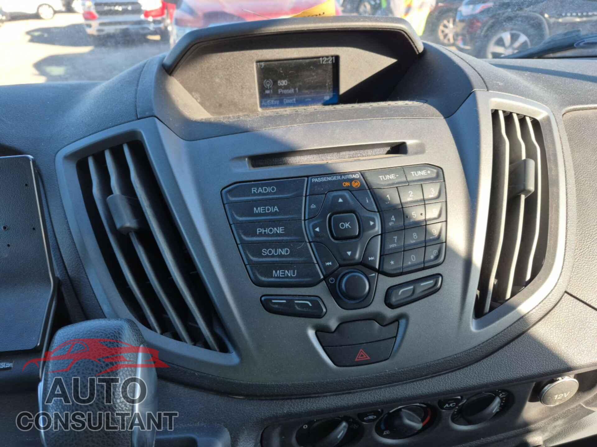 FORD TRANSIT 2017 - 1FTYR1YM3HKA31992