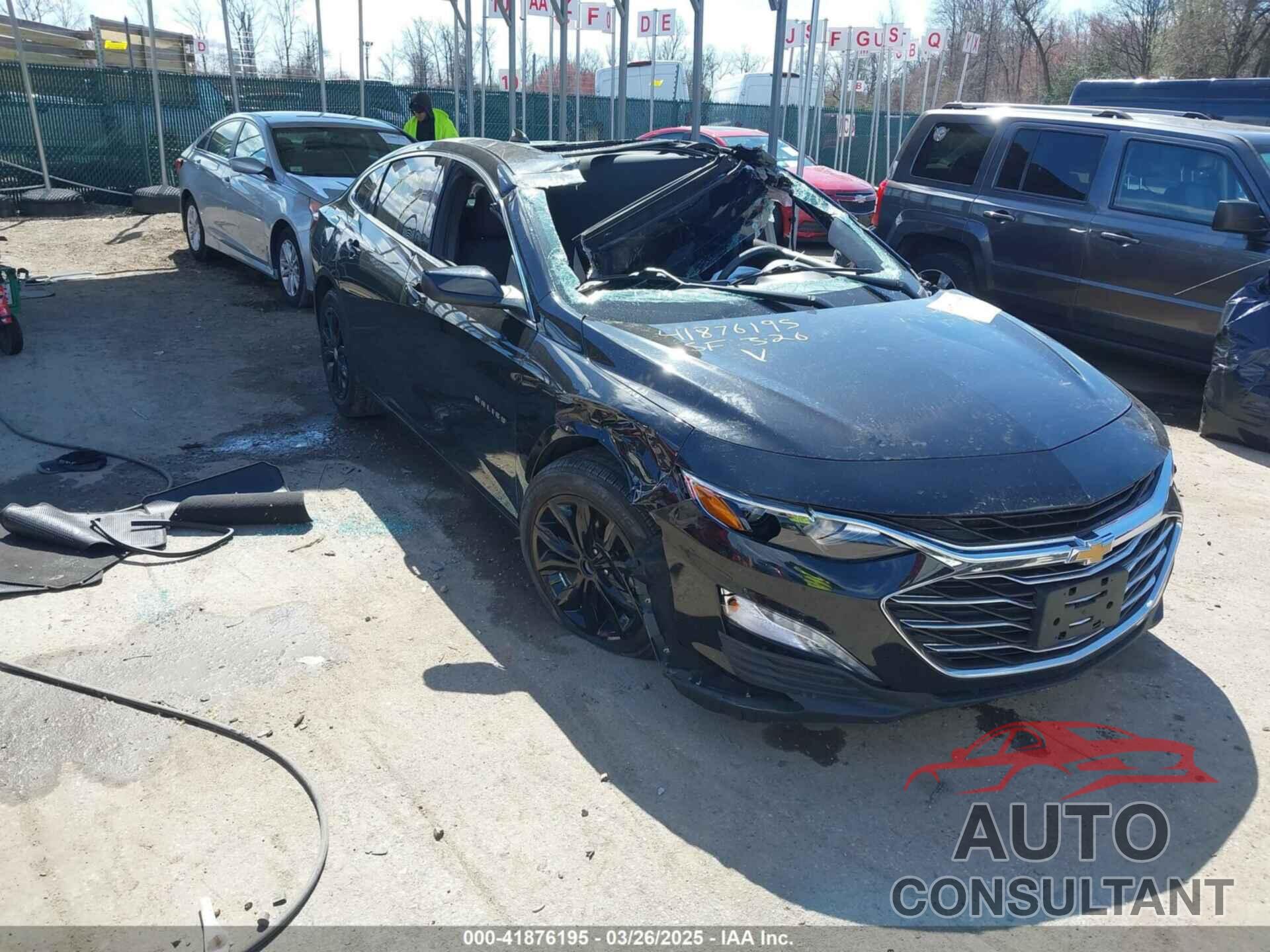 CHEVROLET MALIBU 2022 - 1G1ZD5ST0NF141177