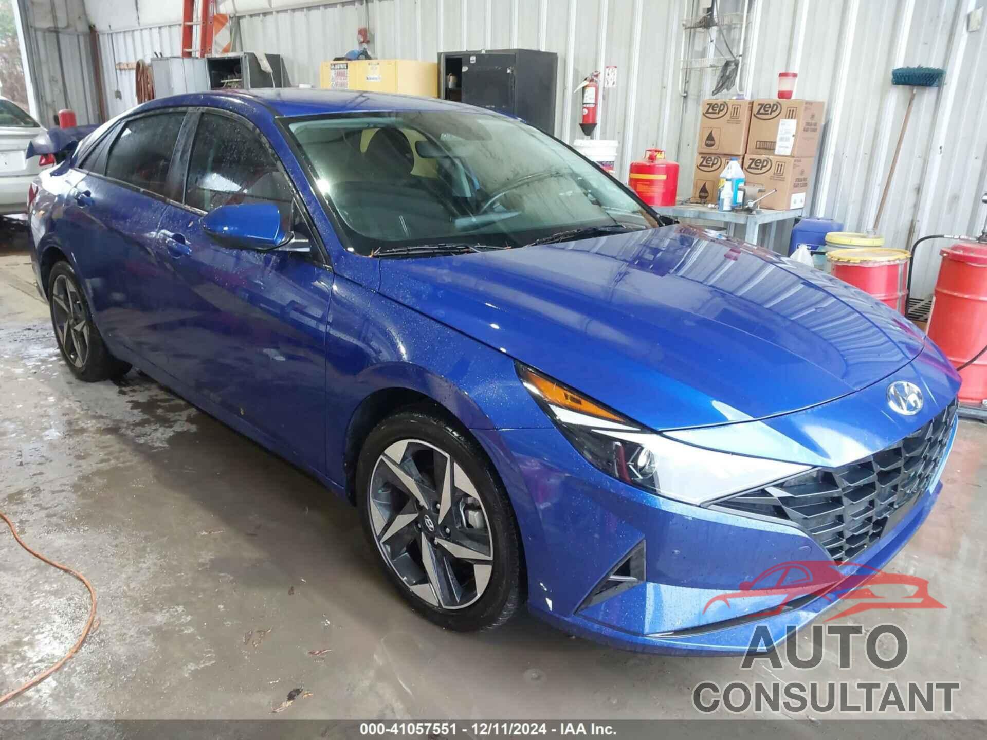 HYUNDAI ELANTRA 2023 - KMHLS4AG2PU570512