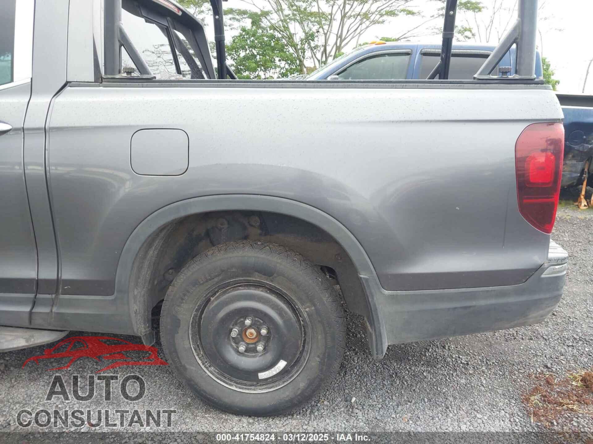 HONDA RIDGELINE 2017 - 5FPYK3F76HB034774