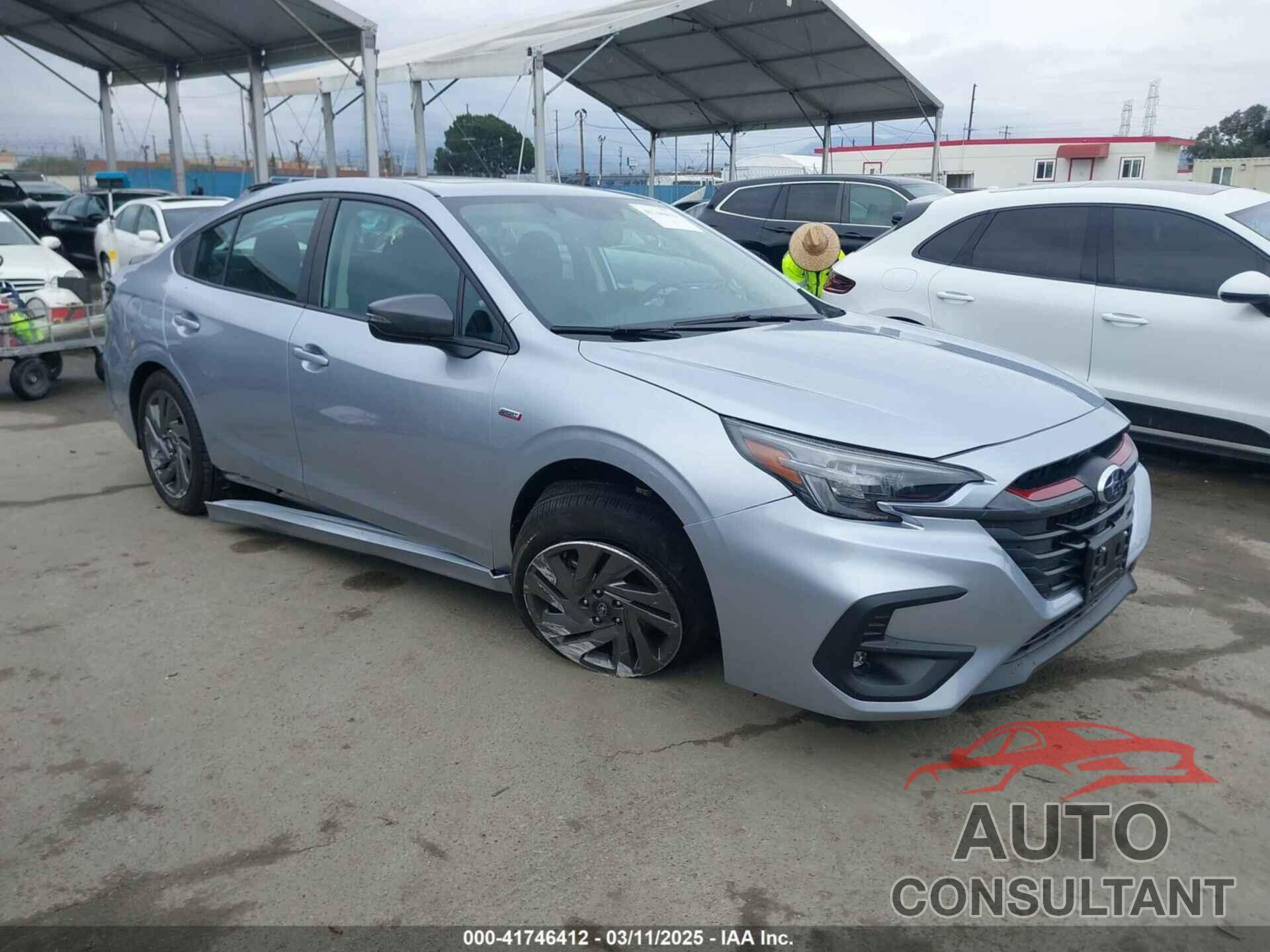 SUBARU LEGACY 2024 - 4S3BWGG68R3024830