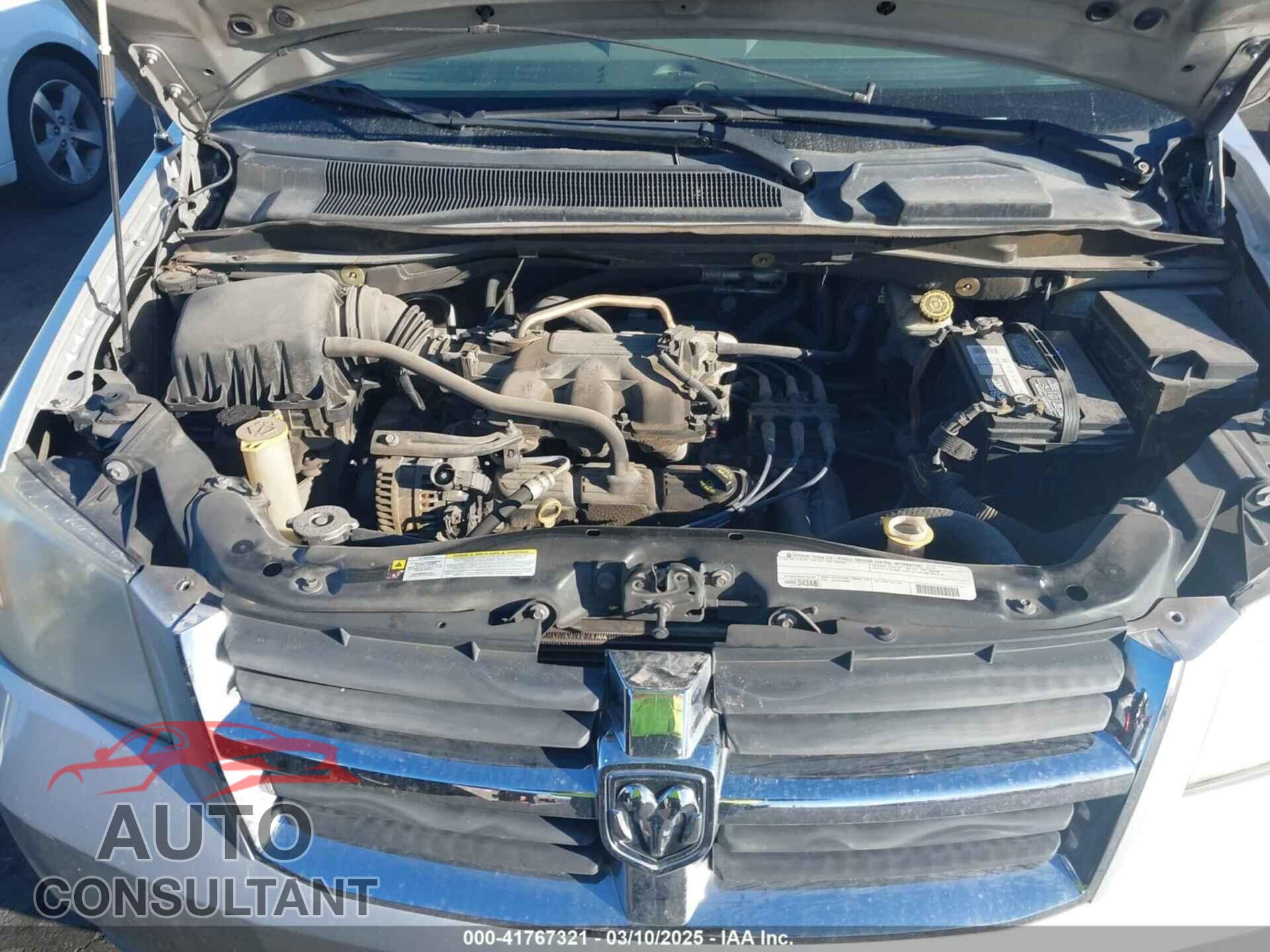 DODGE GRAND CARAVAN 2010 - 2D4RN5D16AR445197
