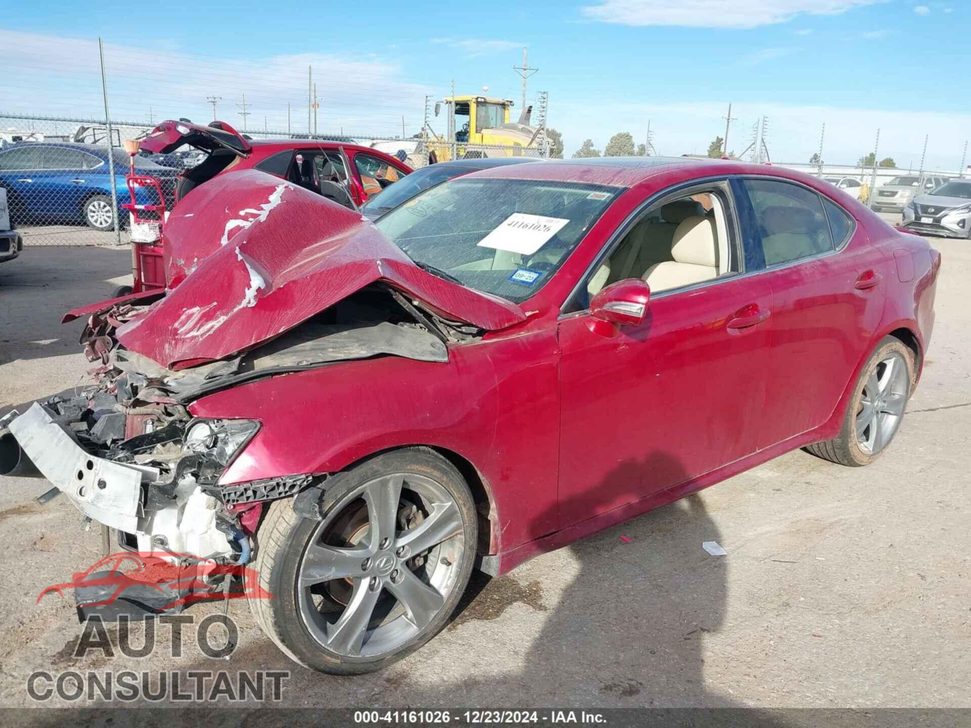 LEXUS IS 2012 - JTHBF5C20C5165473