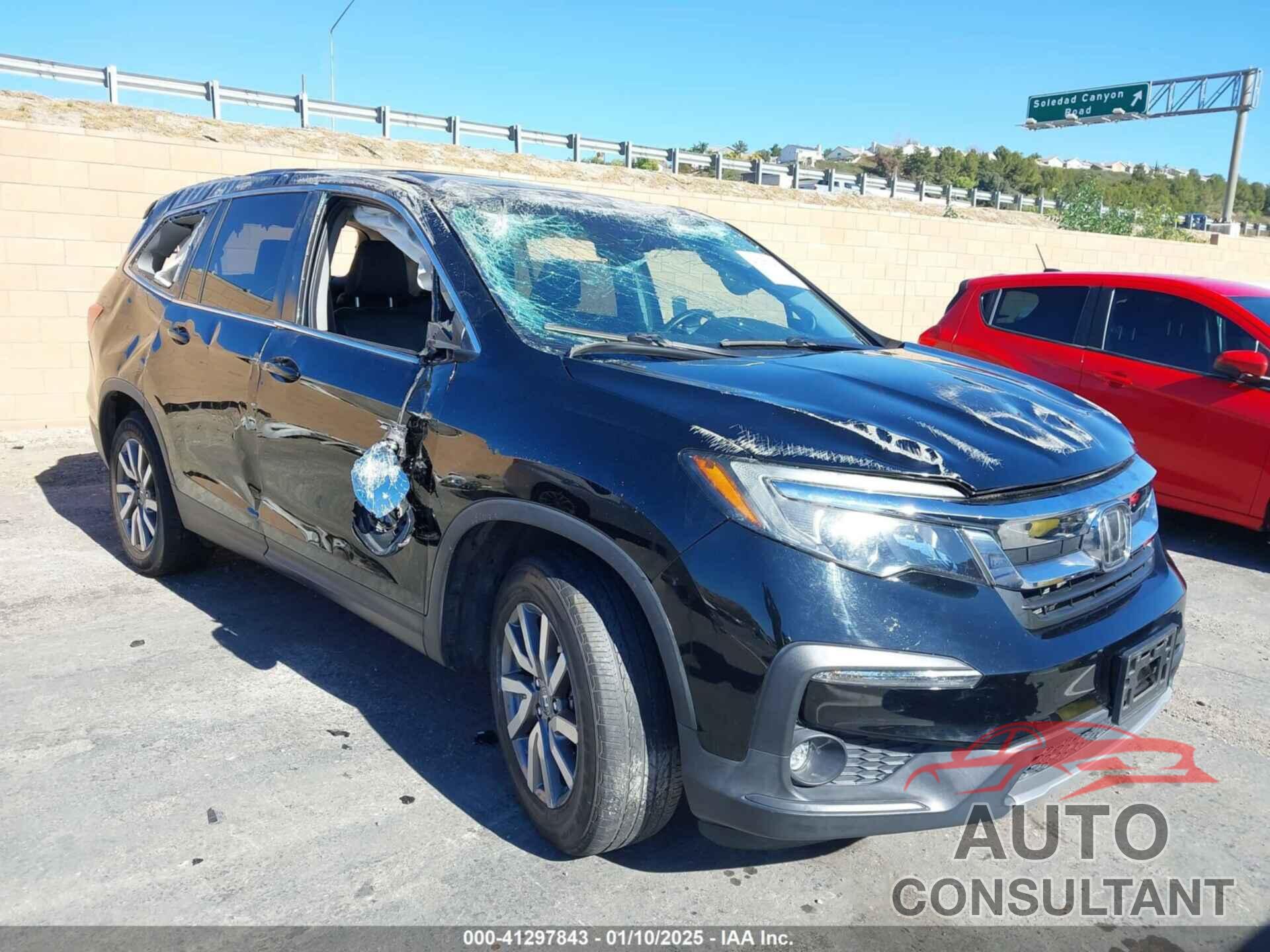 HONDA PILOT 2019 - 5FNYF5H52KB040020