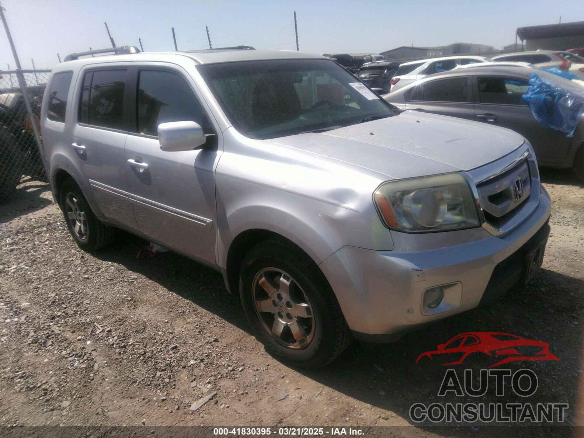 HONDA PILOT 2010 - 5FNYF3H90AB001528