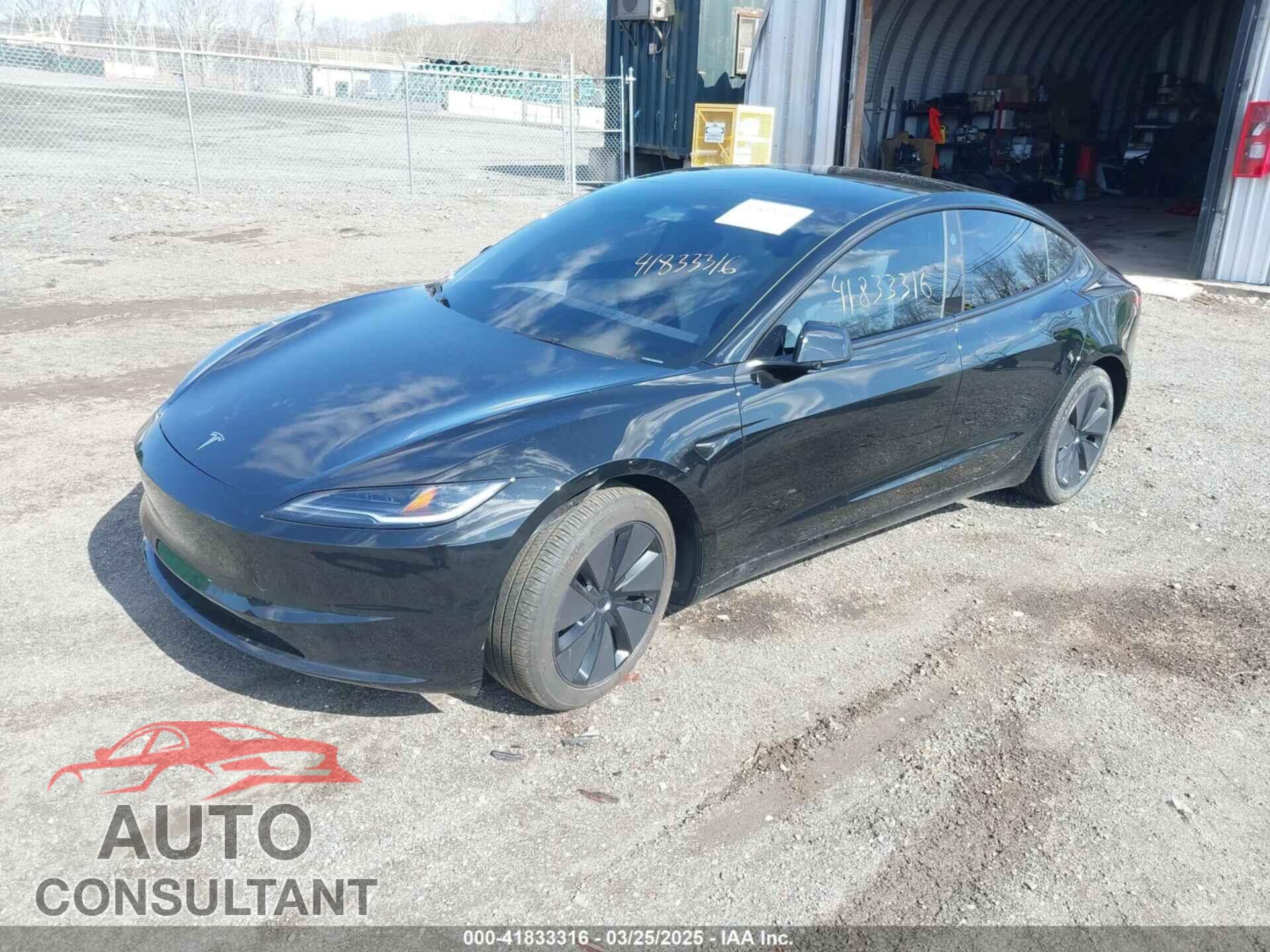 TESLA MODEL 3 2024 - 5YJ3E1EB8RF793156