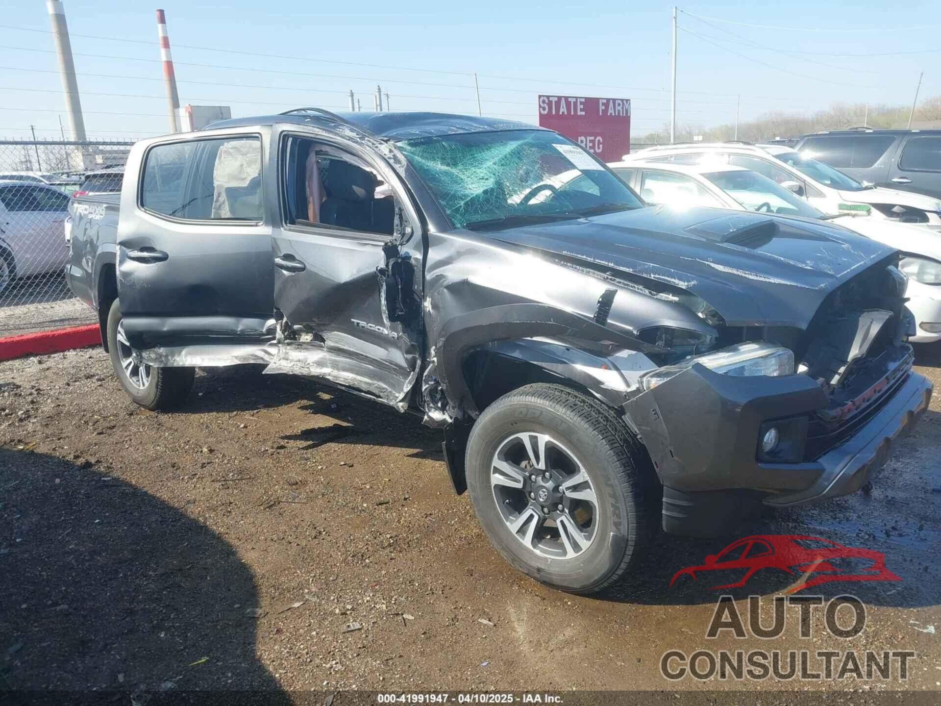 TOYOTA TACOMA 2017 - 3TMCZ5AN9HM066386