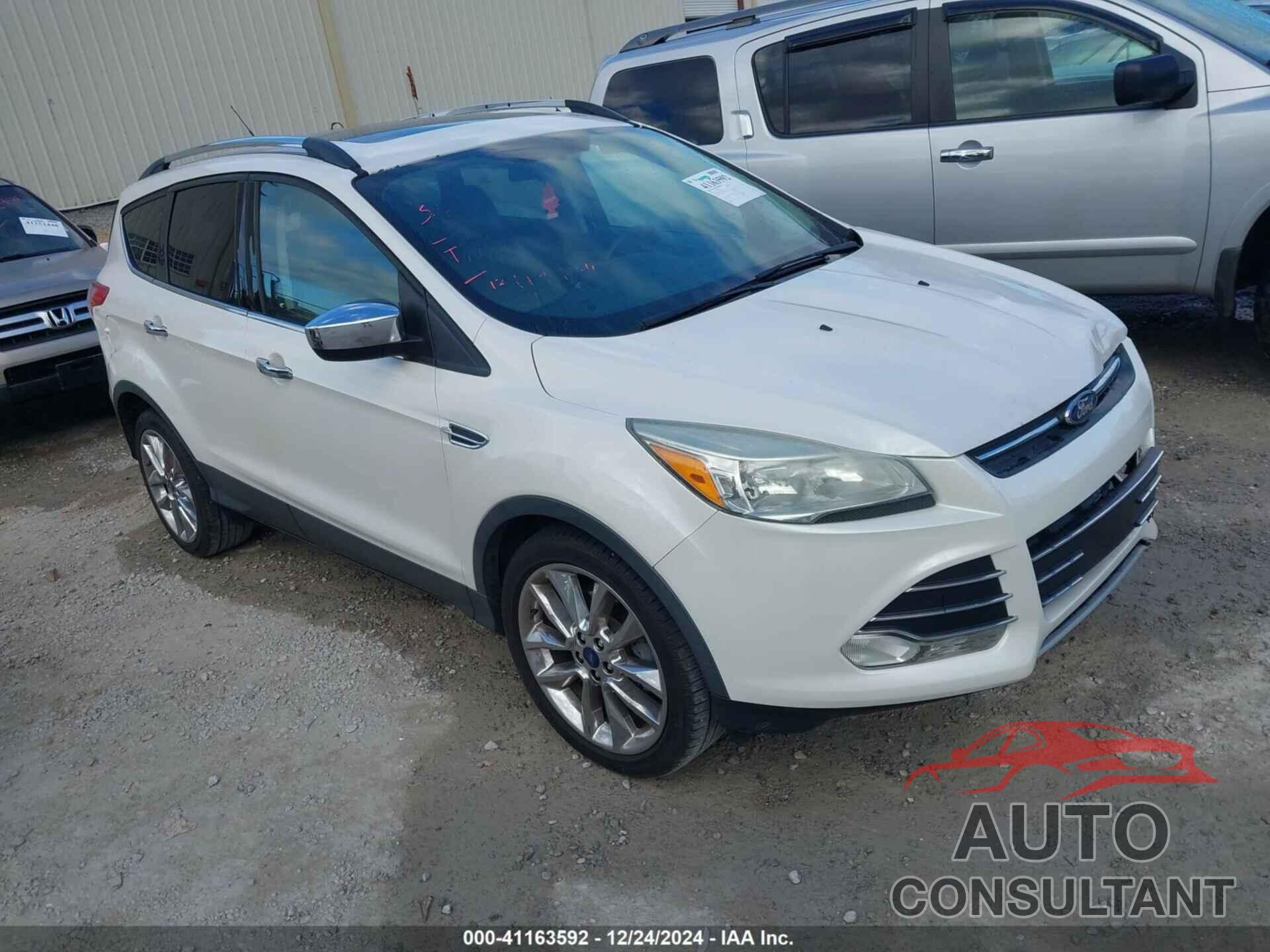FORD ESCAPE 2015 - 1FMCU0GX2FUC10617