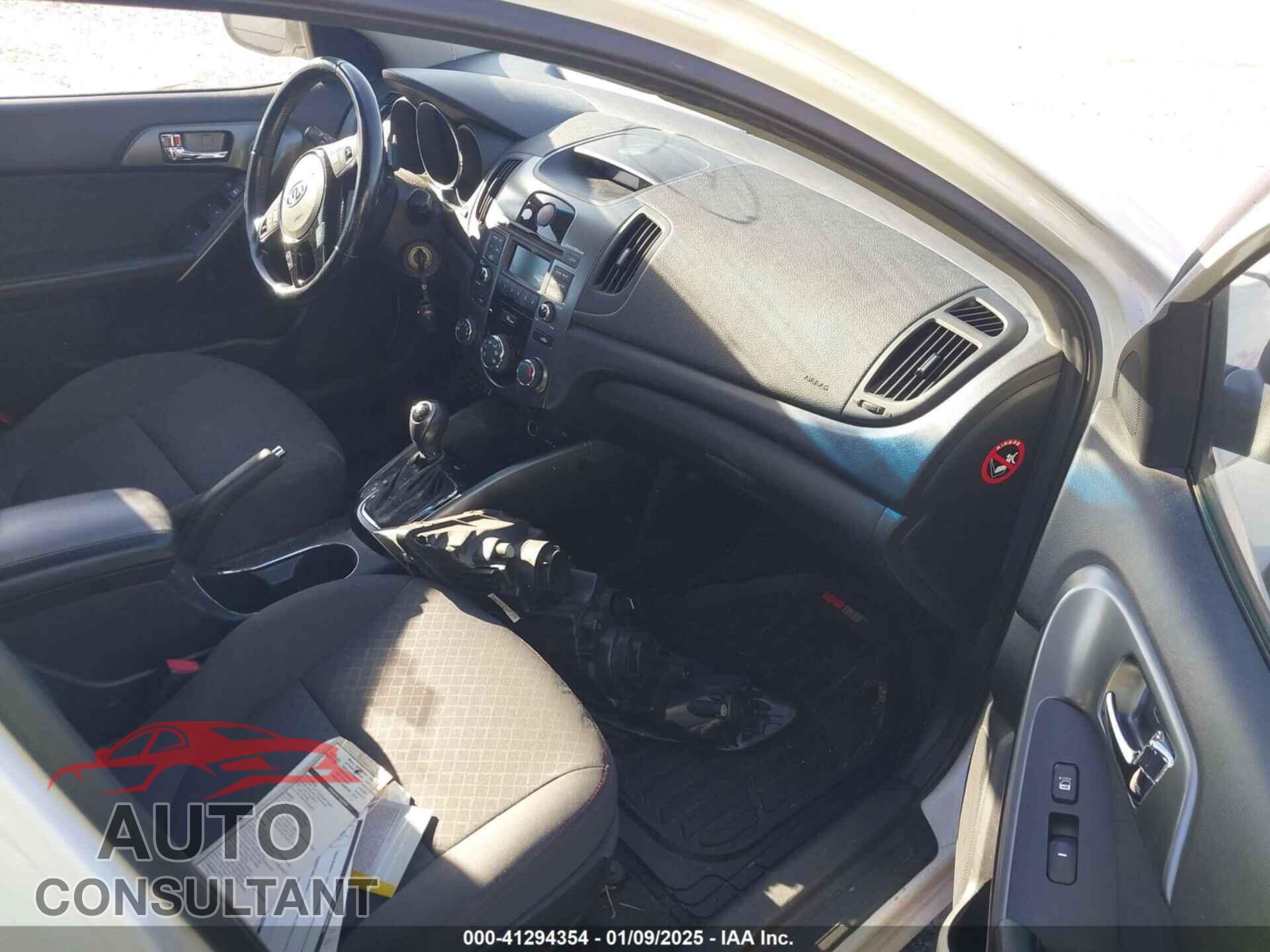 KIA FORTE 2013 - KNAFW4A36D5663328