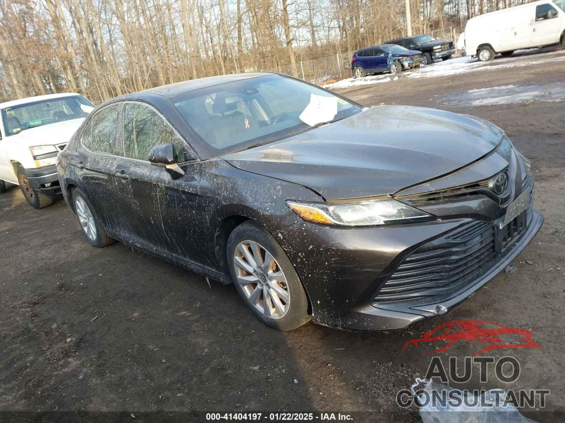 TOYOTA CAMRY 2018 - JTNB11HK1J3027429