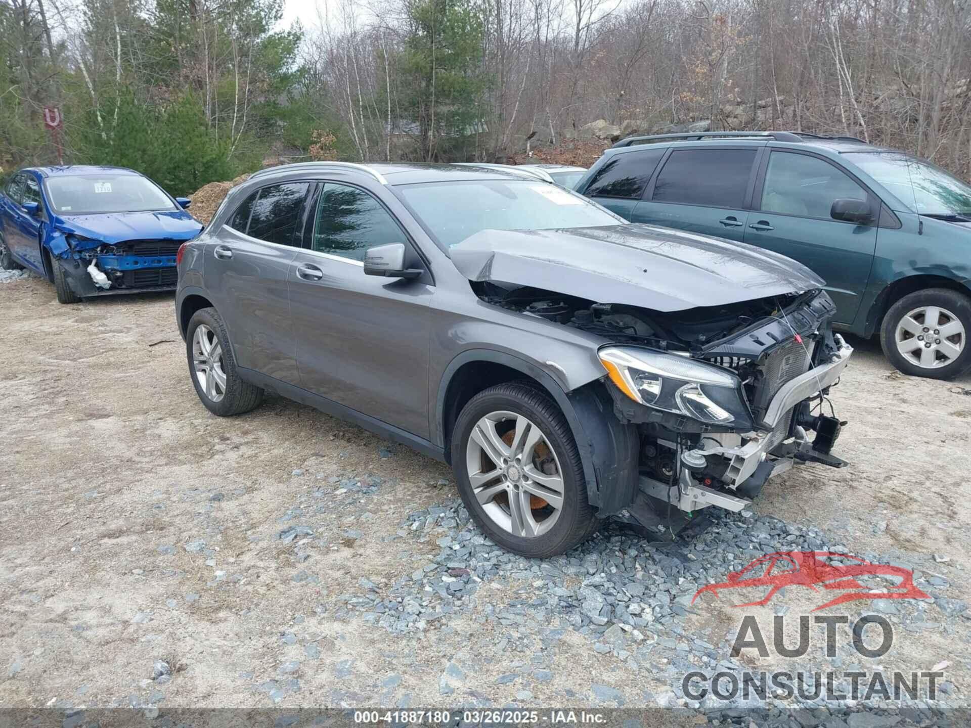 MERCEDES-BENZ GLA 250 2017 - WDCTG4GB2HJ293486