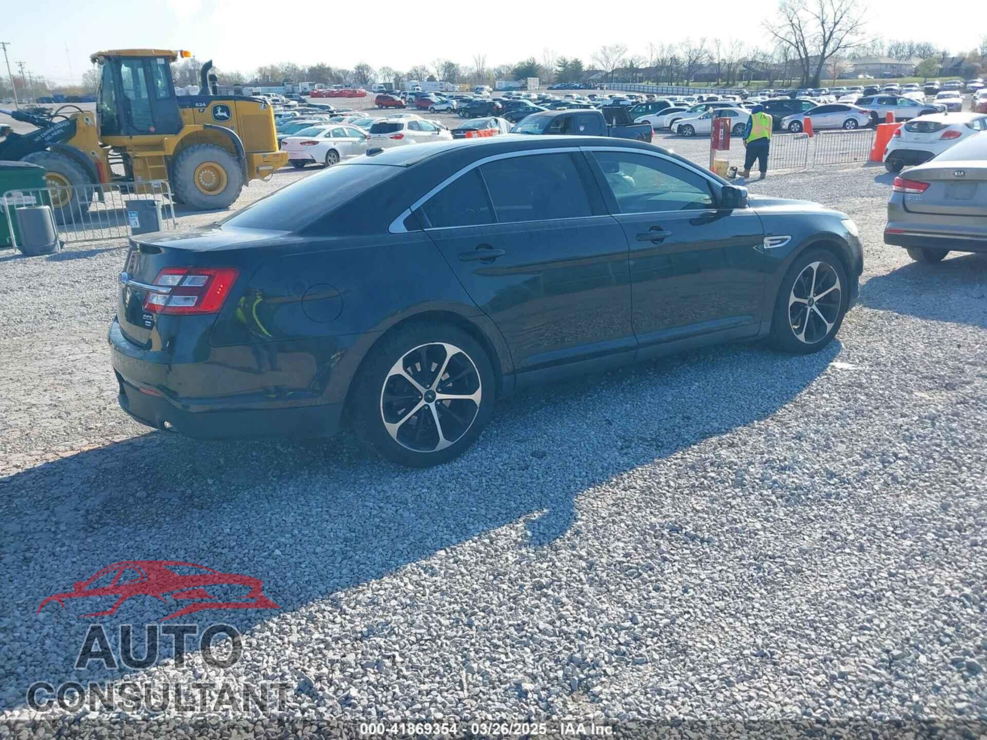 FORD TAURUS 2014 - 1FAHP2H81EG157254