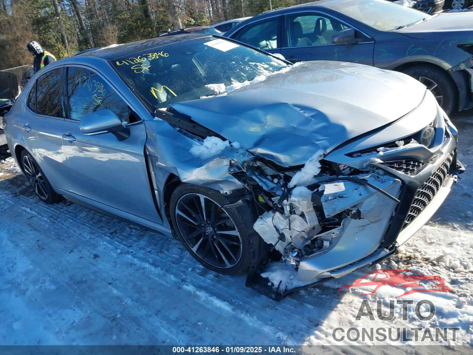 TOYOTA CAMRY 2019 - 4T1B61HK7KU844160