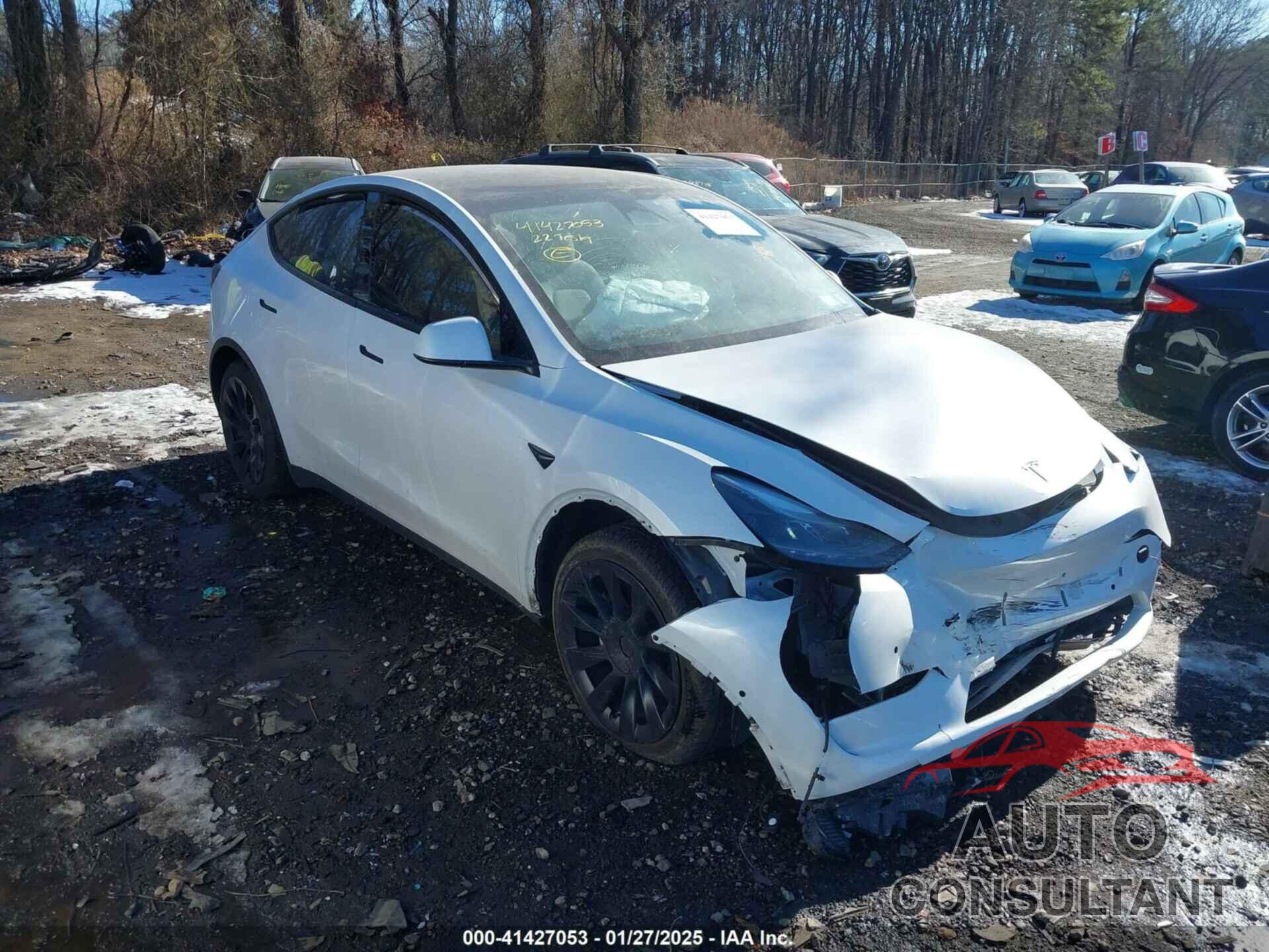 TESLA MODEL Y 2022 - 7SAYGDEE5NF562725