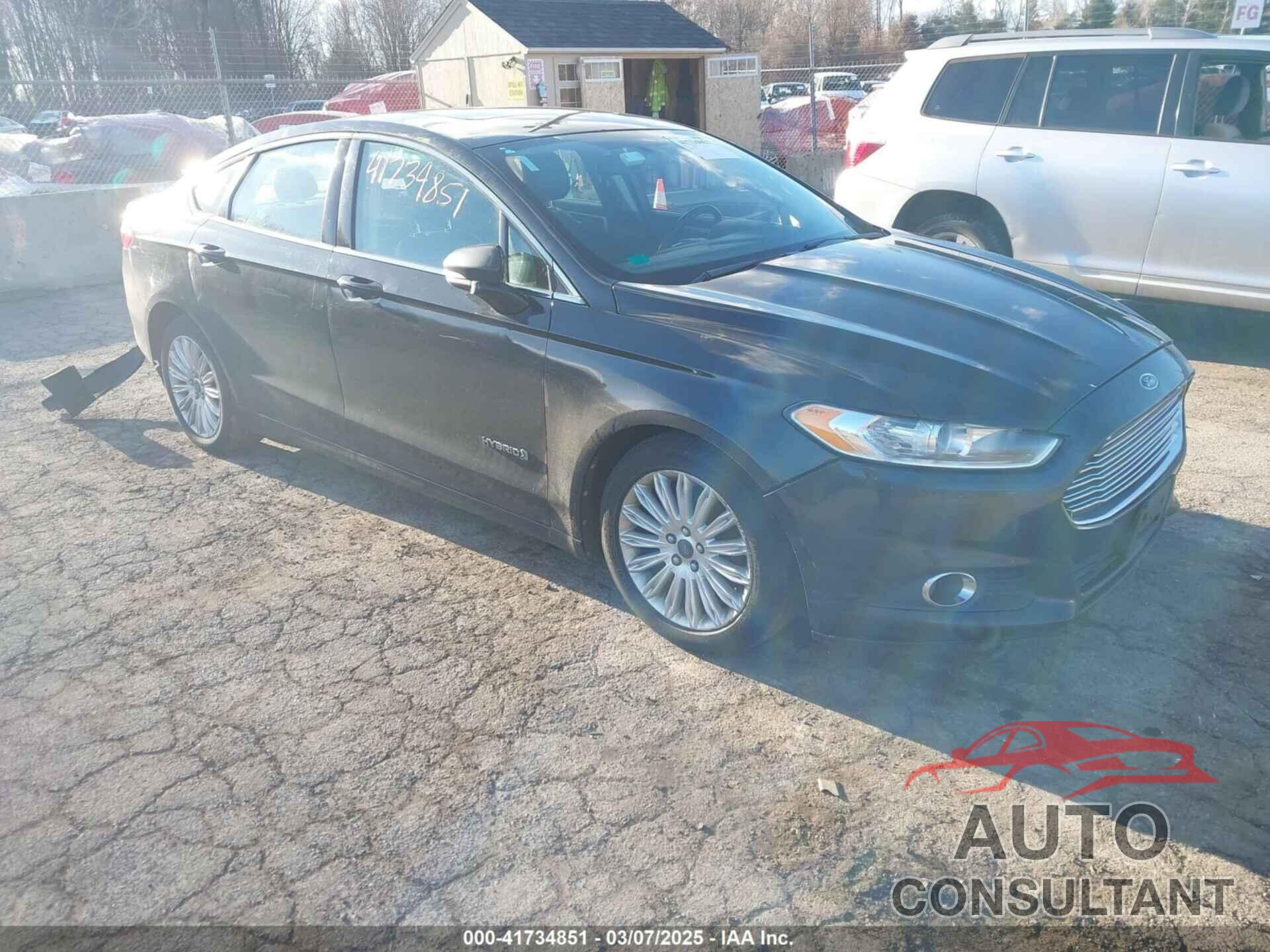FORD FUSION HYBRID 2013 - 3FA6P0LU3DR232365