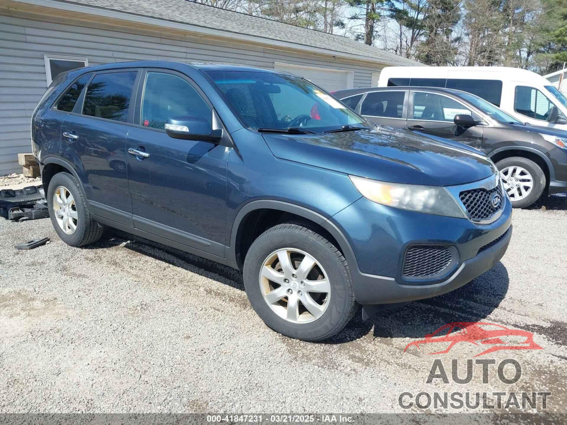 KIA SORENTO 2011 - 5XYKT3A19BG164787