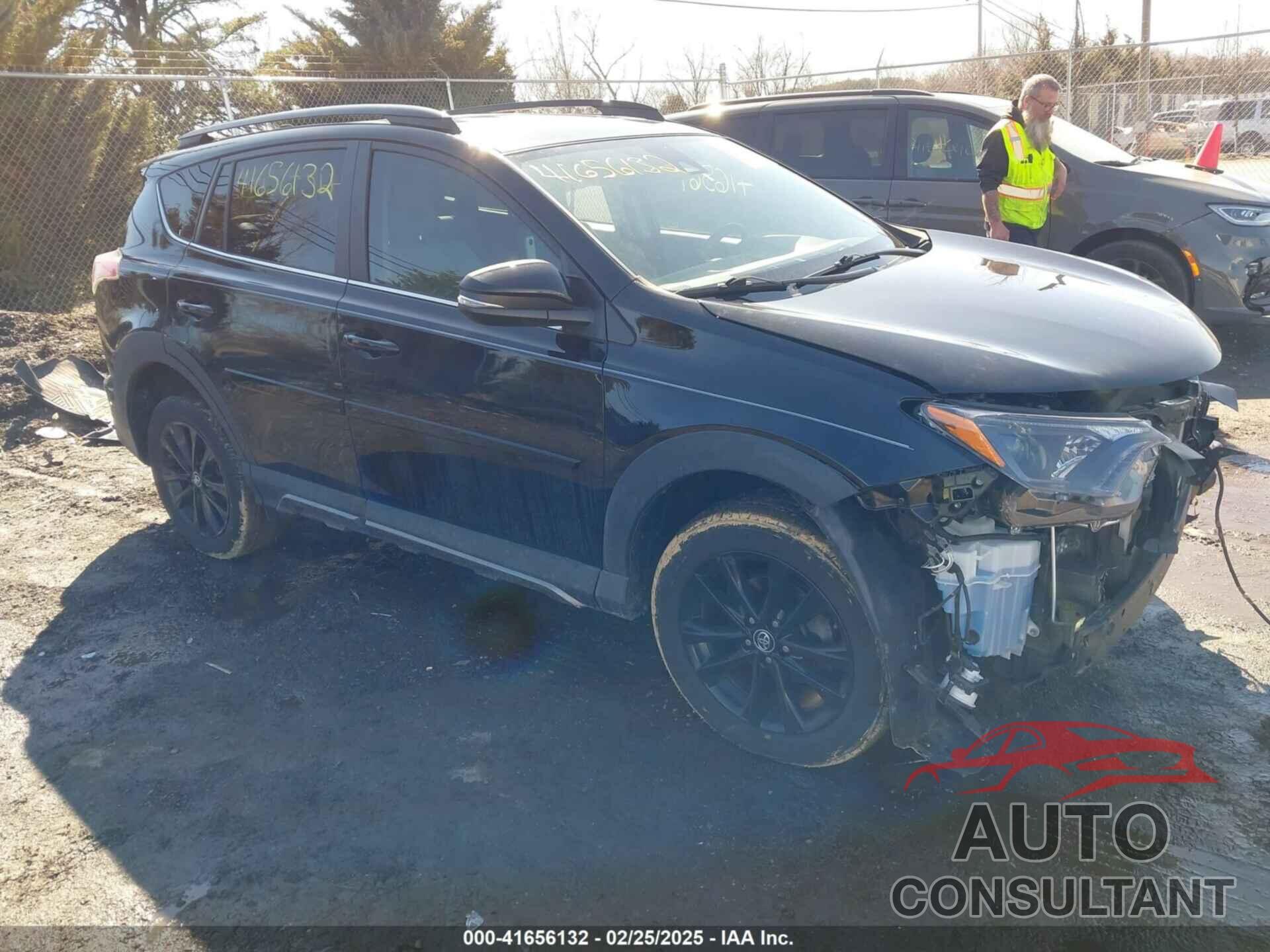 TOYOTA RAV4 2018 - 2T3RFREV3JW733705