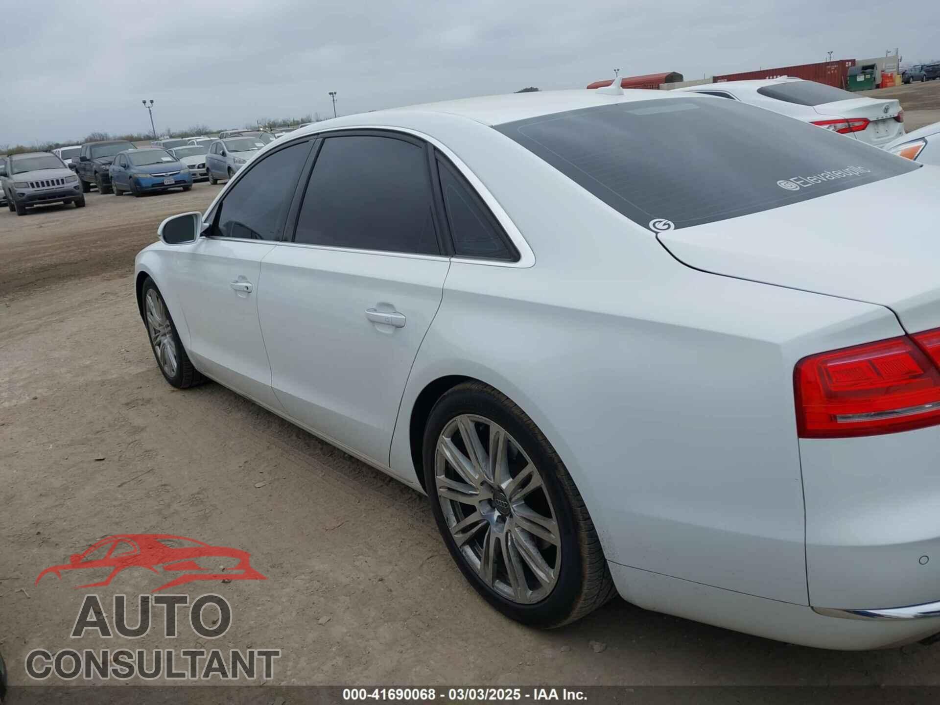 AUDI A8 L 2013 - WAURGAFD4DN020843
