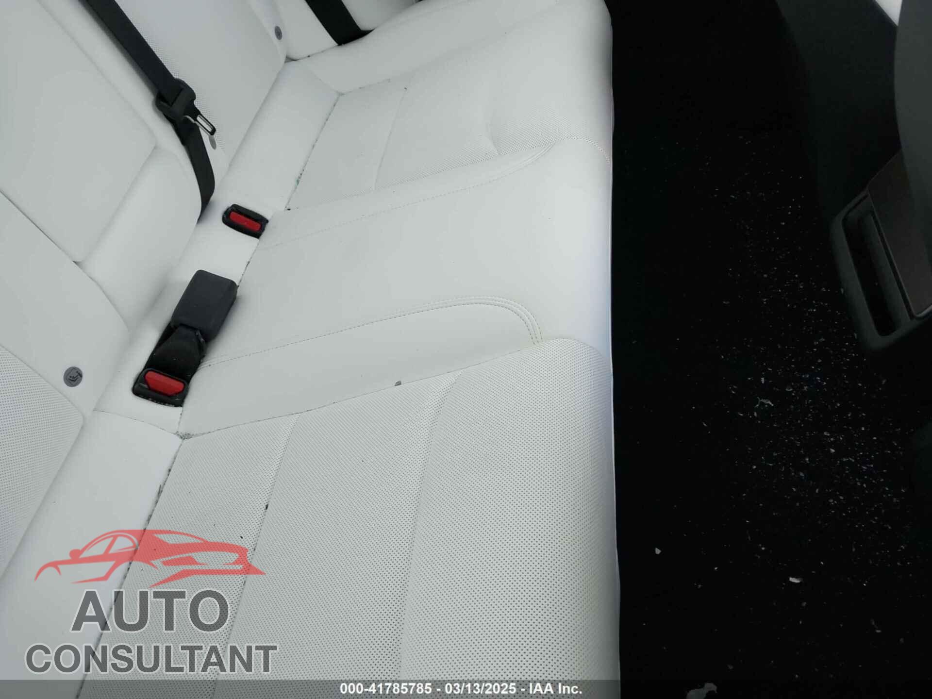 TESLA MODEL 3 2024 - 5YJ3E1EA7RF866167