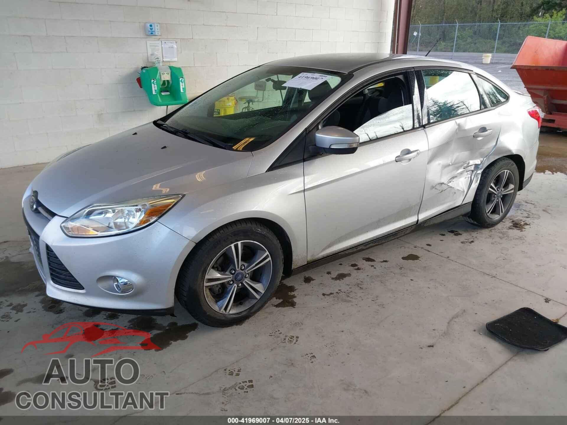 FORD FOCUS 2014 - 1FADP3F28EL433519